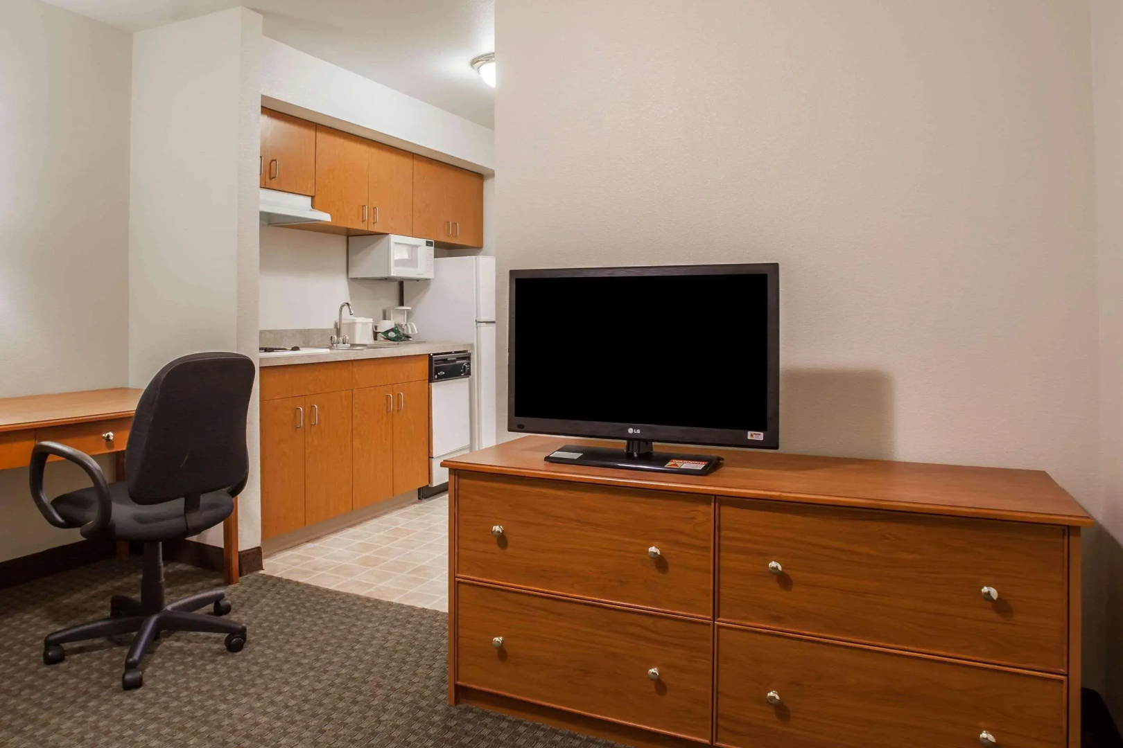 Quality Inn & Suites Federal Way - Seattle