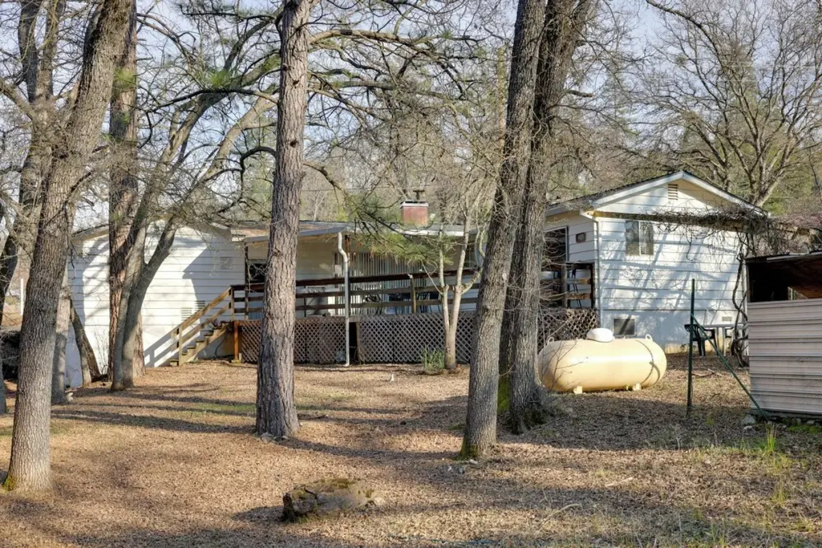 Walk to Downtown: Eclectic Murphys Home w/ Decks!