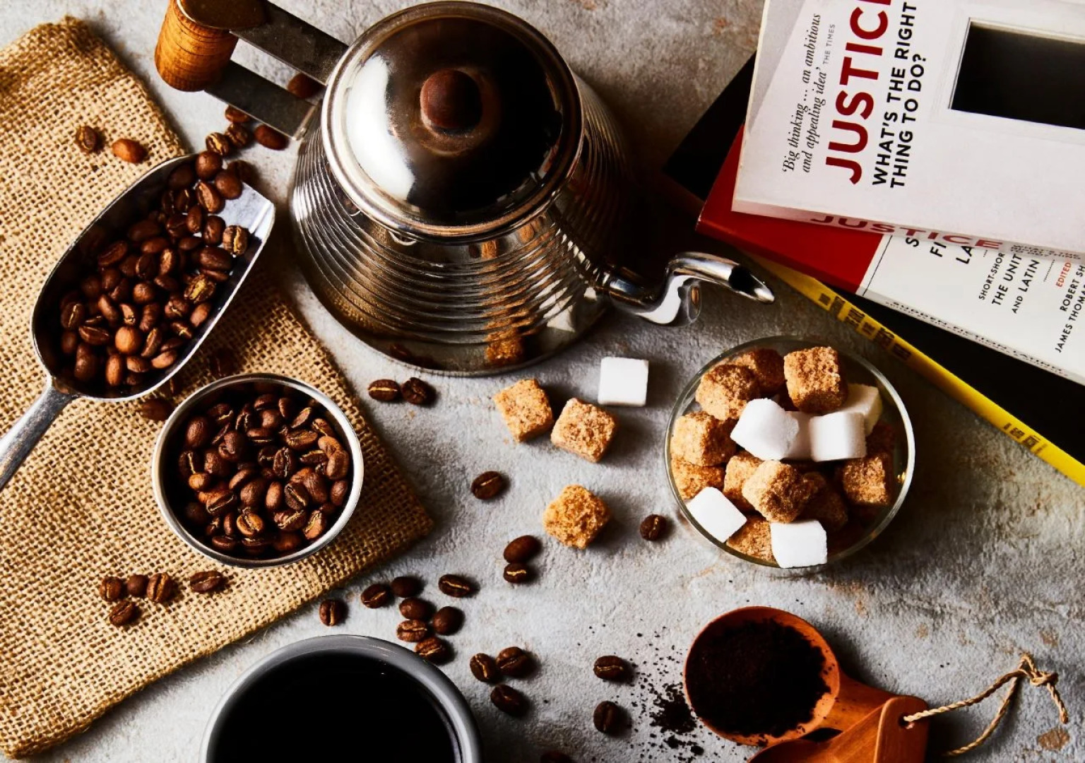 LAMP LIGHT BOOKS HOTEL nagoya