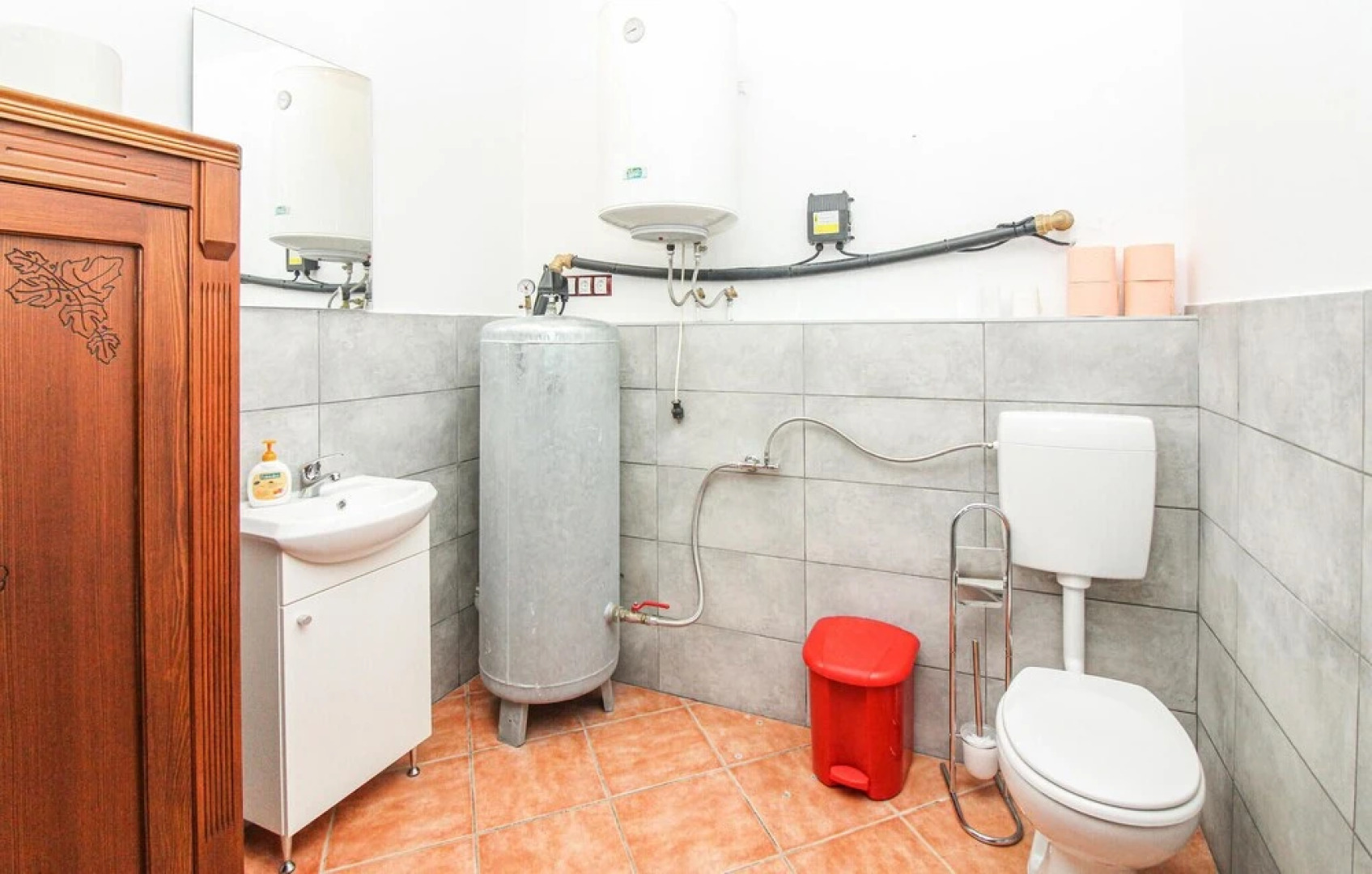 Awesome Home in Adamovec With 2 Bedrooms, Sauna and Wifi