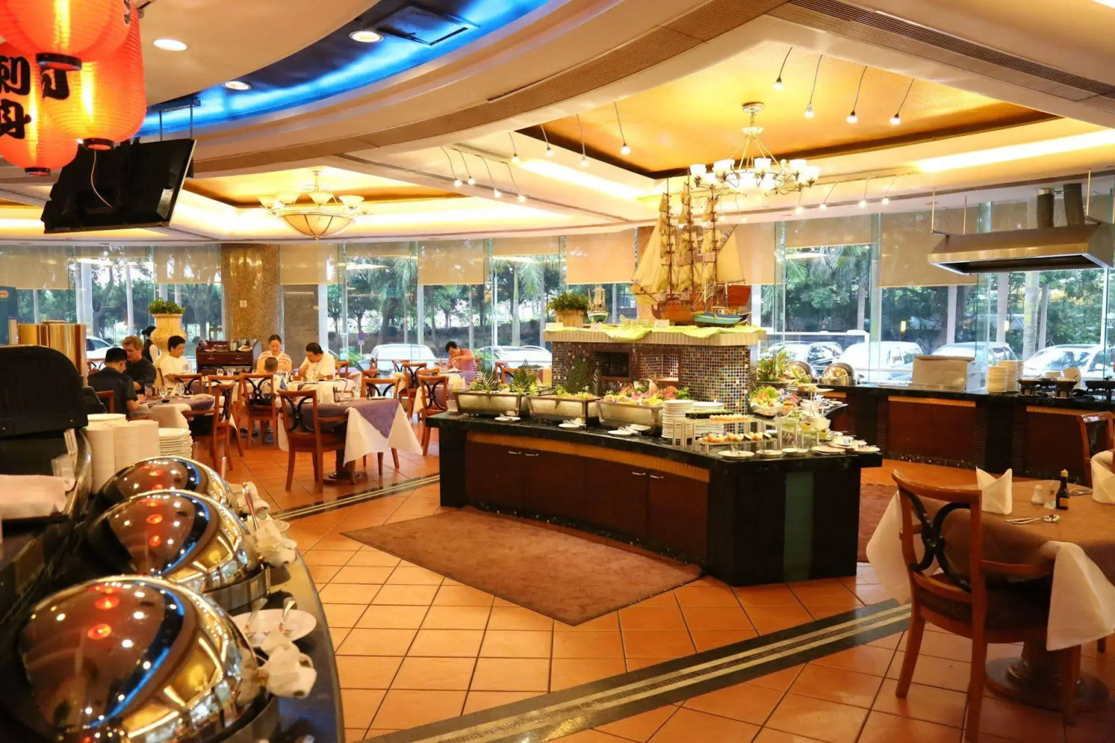 Harbourview Hotel & Resort