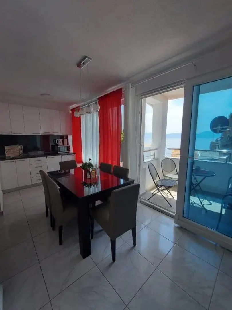 Apartments by the sea Gradac, Makarska - 18877