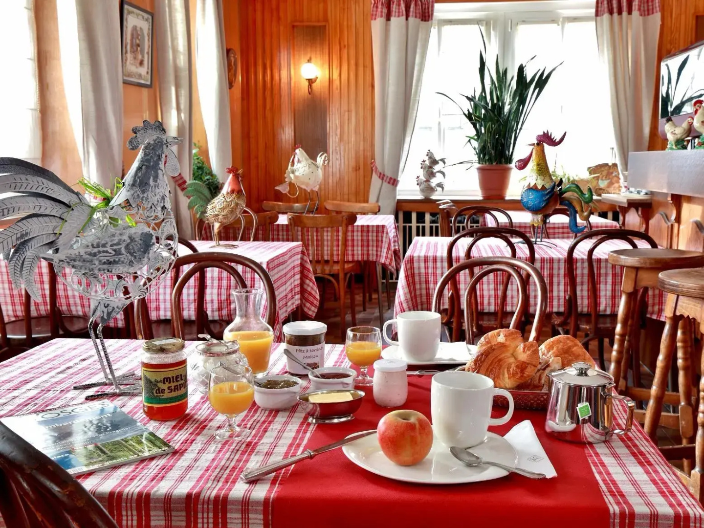 Logis Hôtel & Restaurant des Lacs