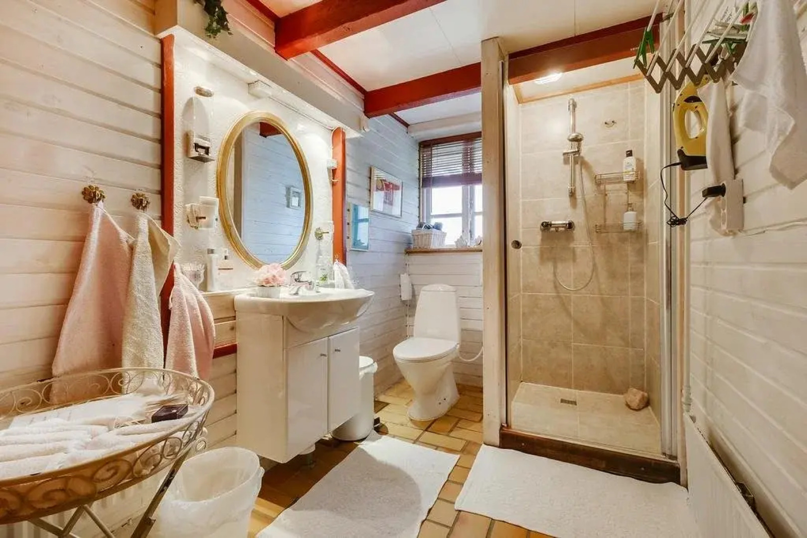 Bed & Breakfast Naboløs