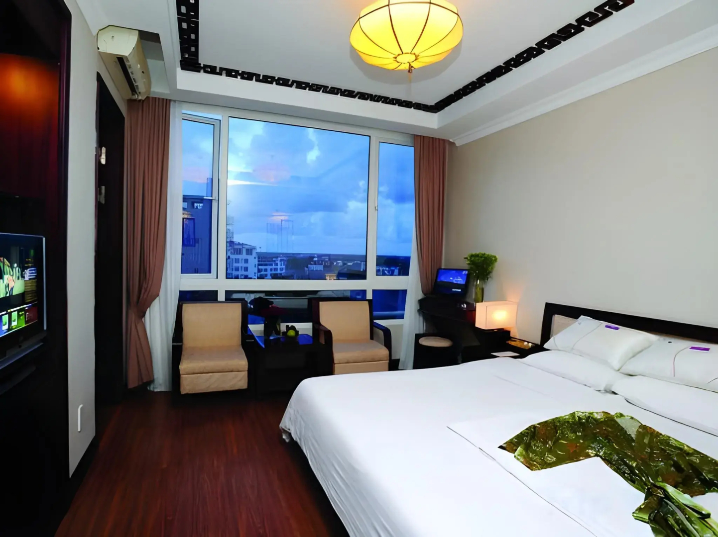 Orchid Hotel