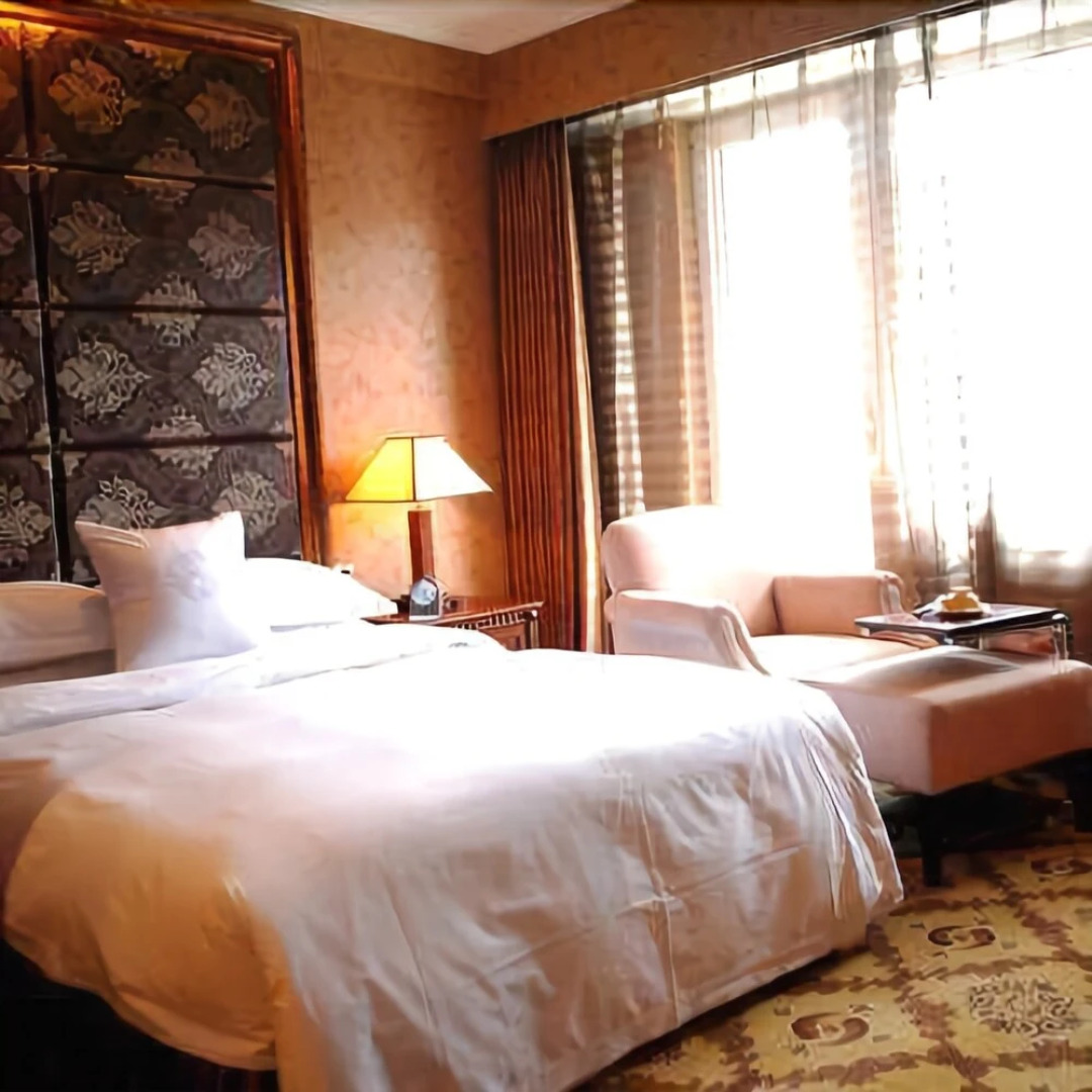 Jinfeng Huayuan Hotel (Tieling County Shuimu)