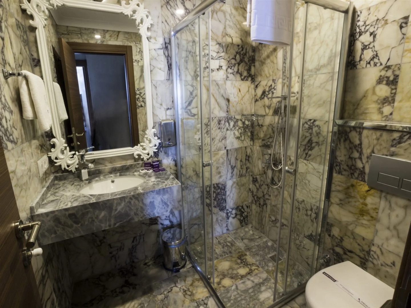 Andalouse Suite Hotel