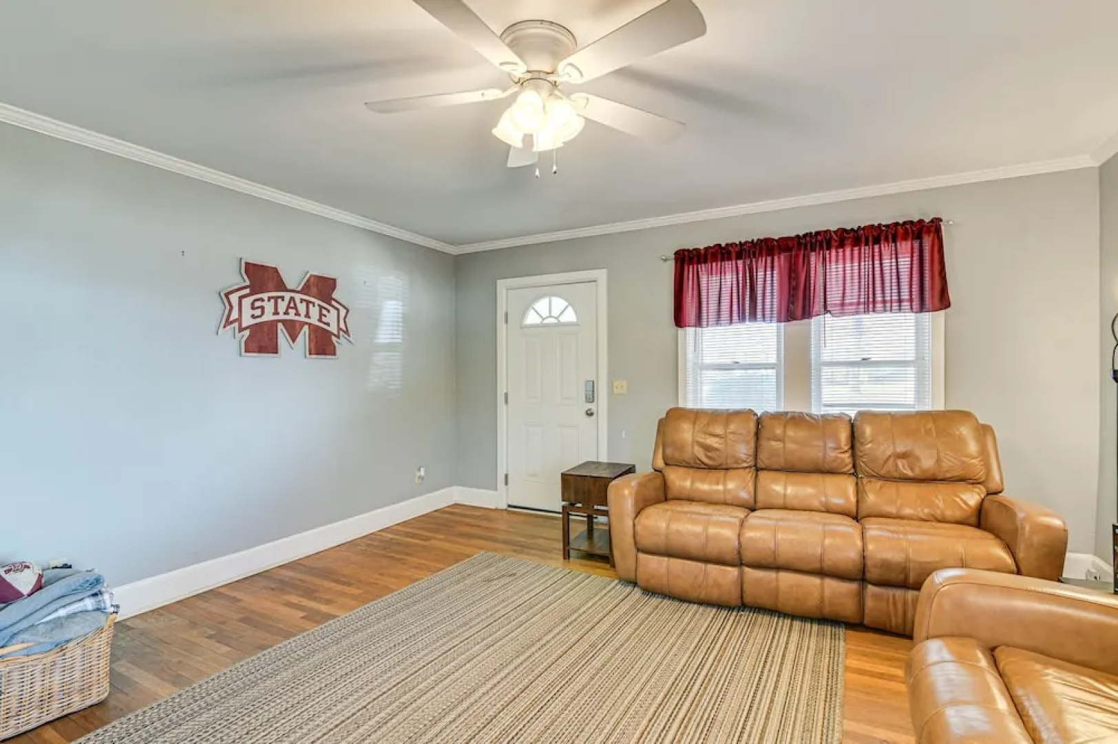 Charming Starkville Rental ~ 2 Mi to Msu!