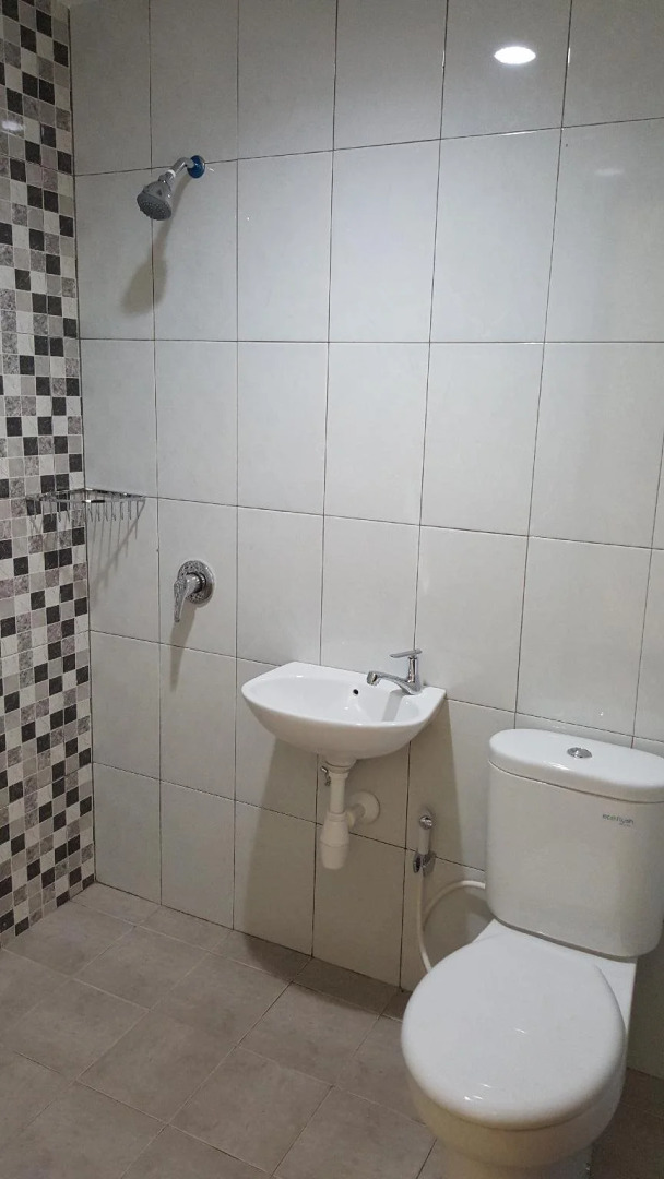 RedDoorz Hostel @ Manado Green Hostel