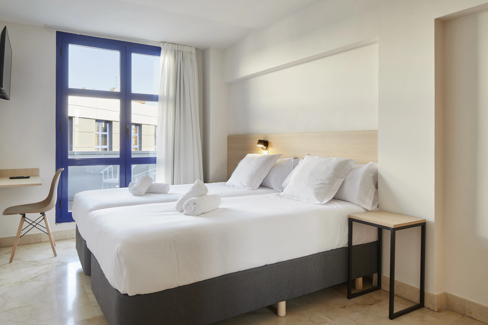 Iraipe Logroño Hotel