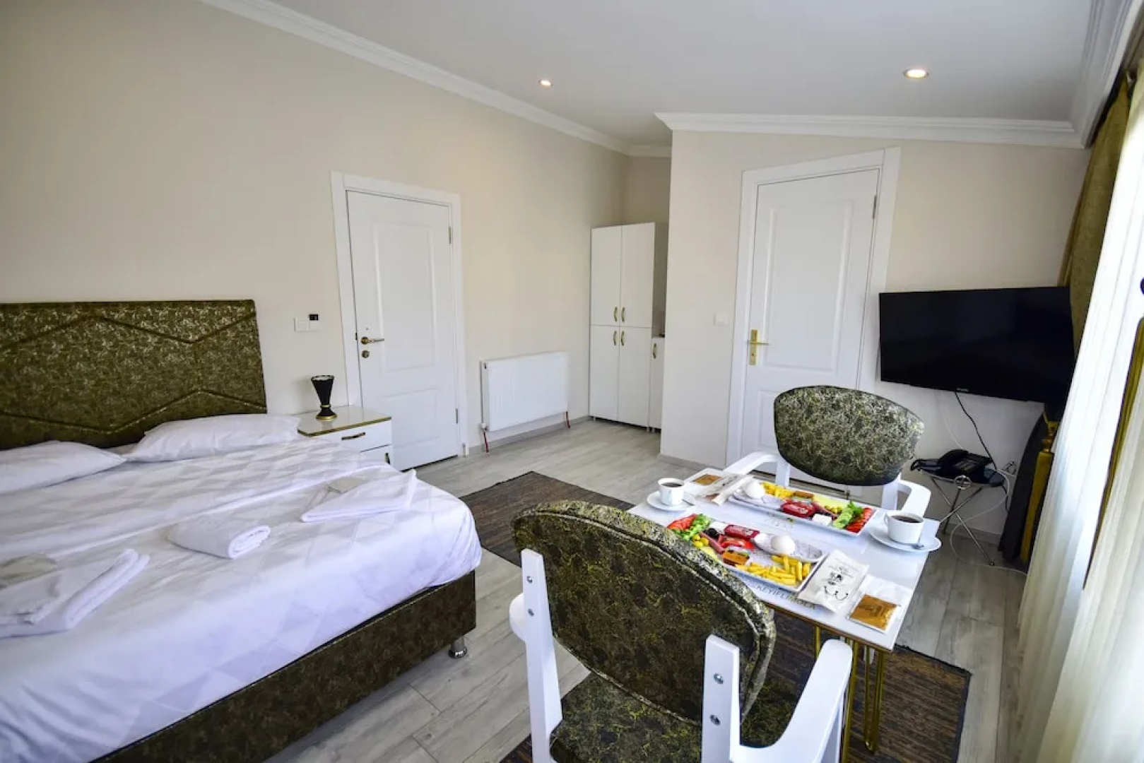 Loca Suit Otel