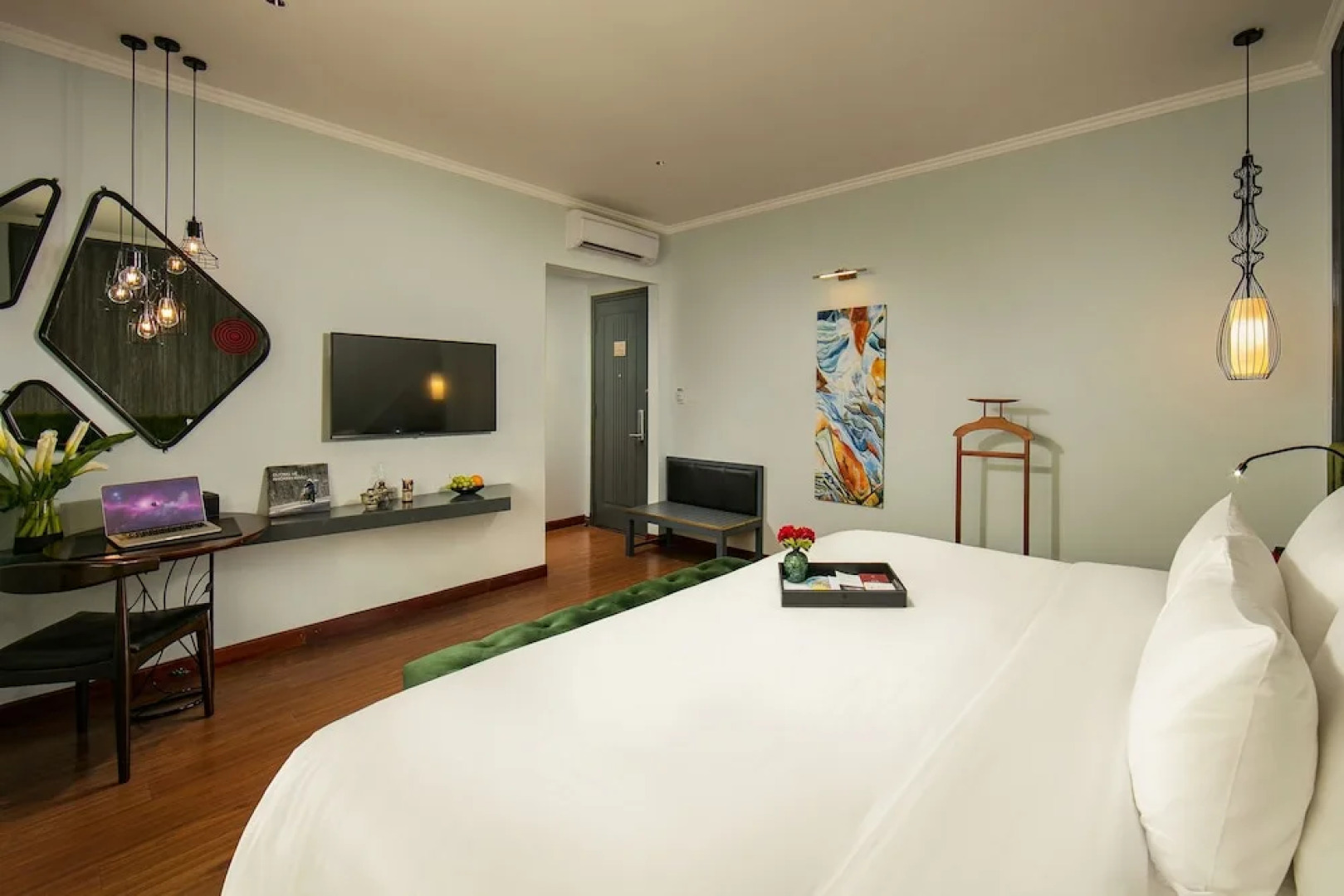 Hanoi La Mejor Hotel & Sky Bar