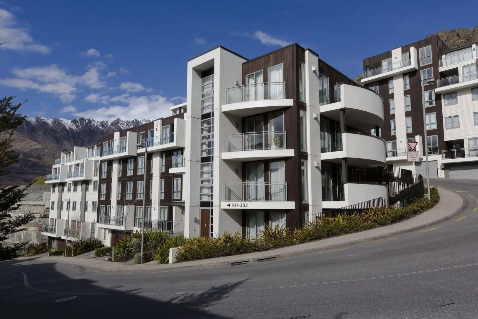 Queenstown Village Apartments