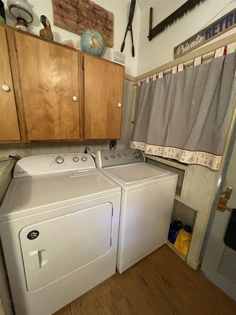 1901 House Limit 10 4 Bedroom Cottage by RedAwning