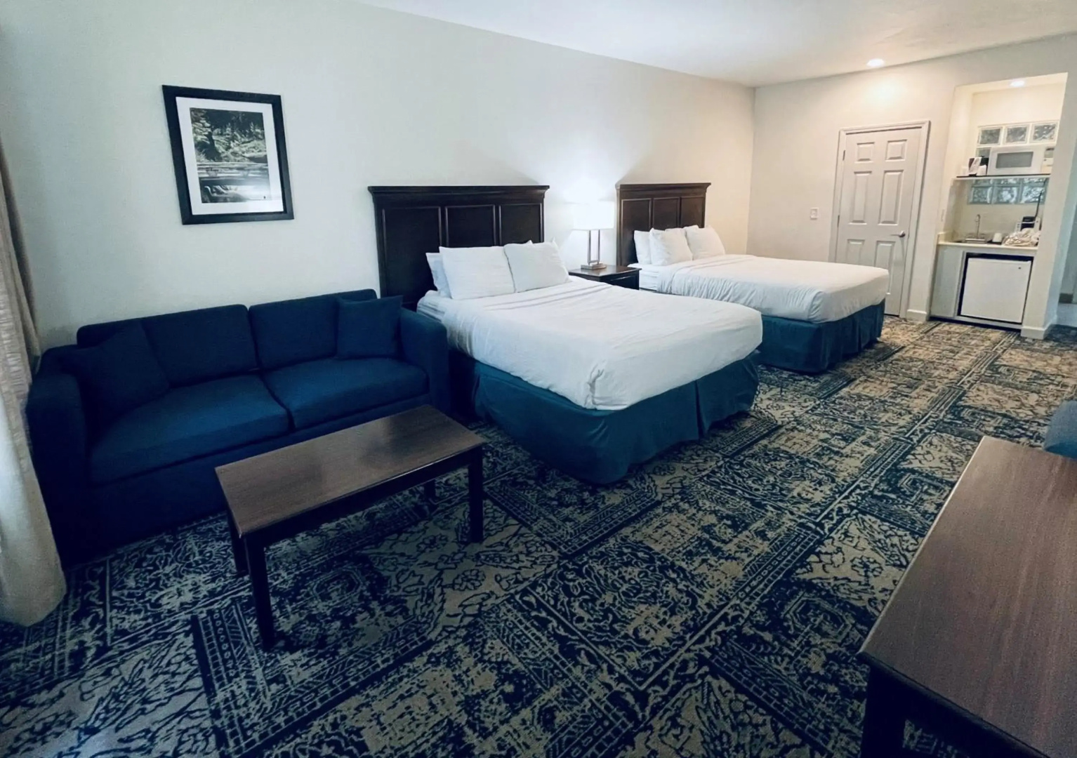 University Park Inn & Suites, an Ascend Collection Hotel