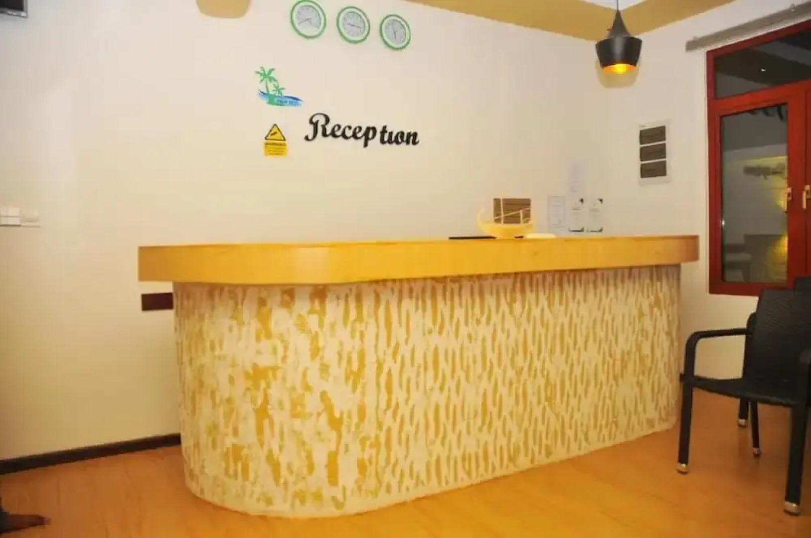 Отель Palm Rest