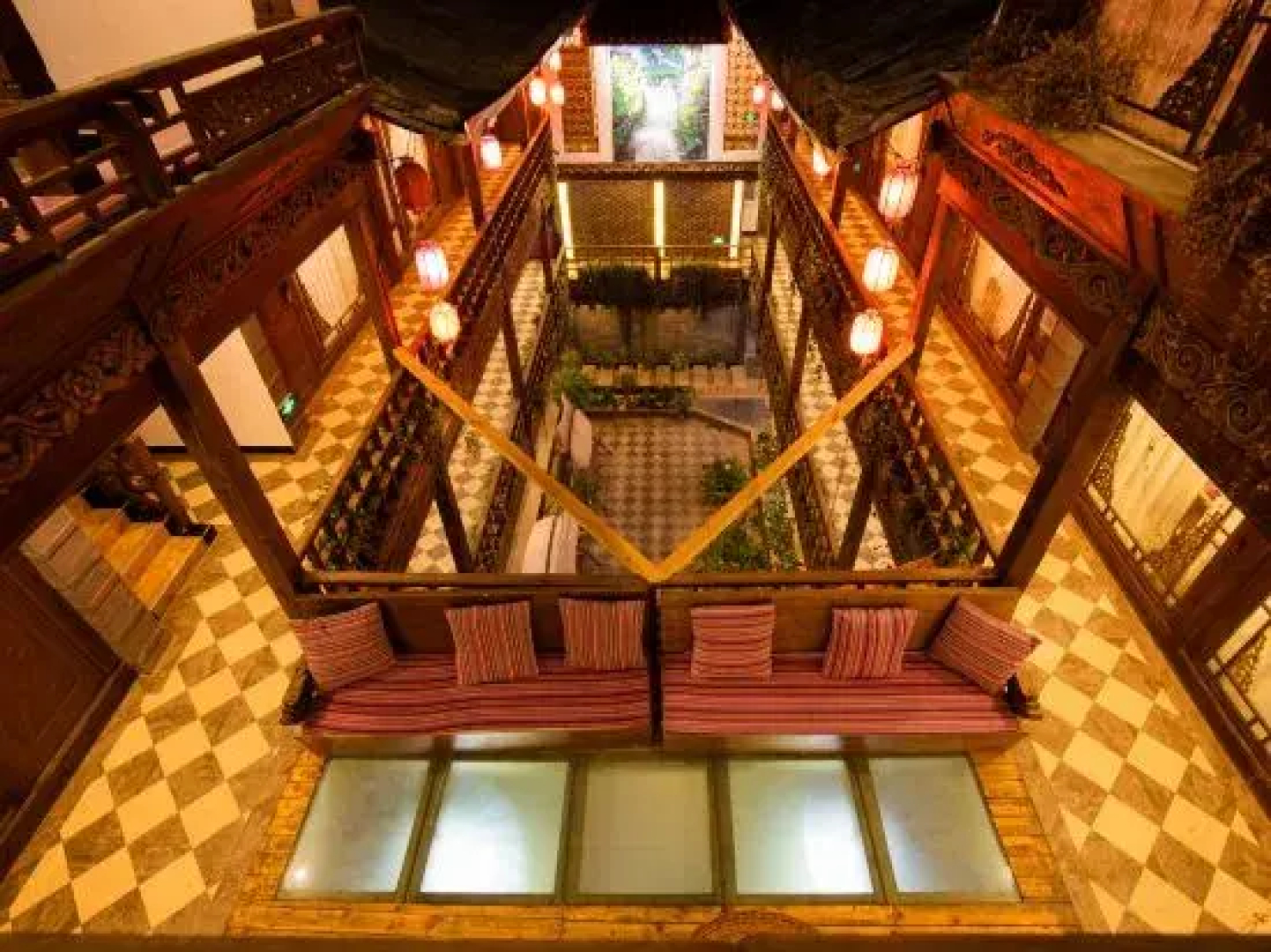 Sifate Guanjing Inn