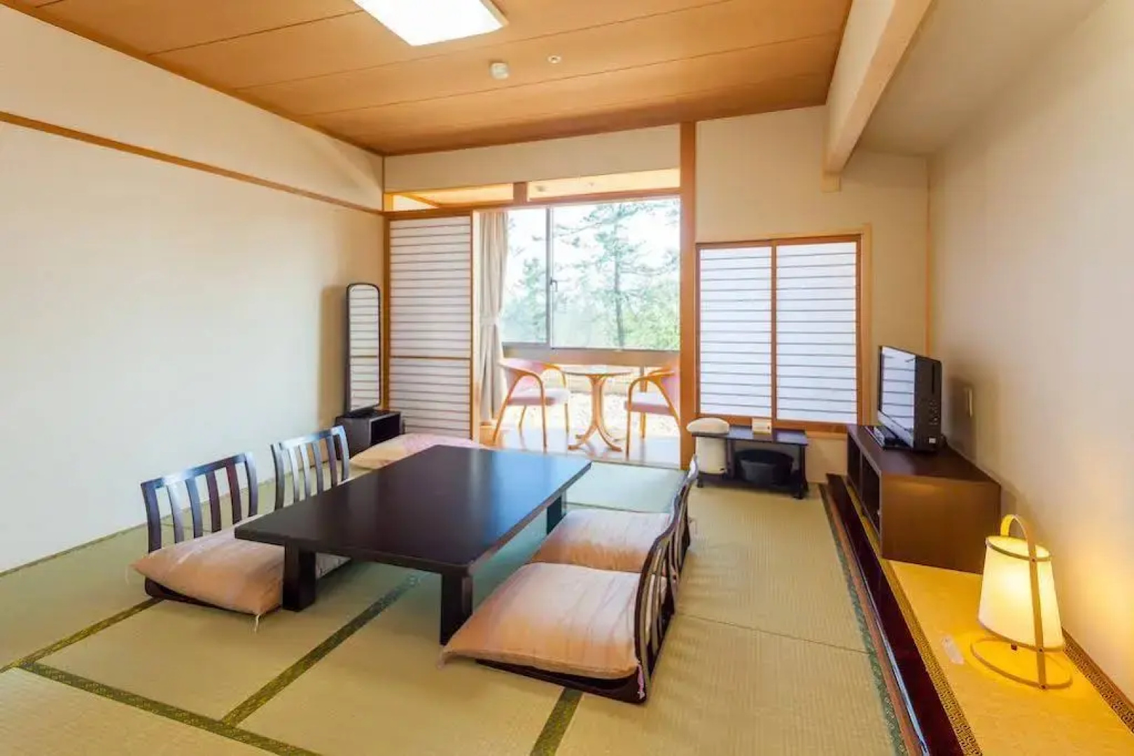 Suzu Beach Hotel