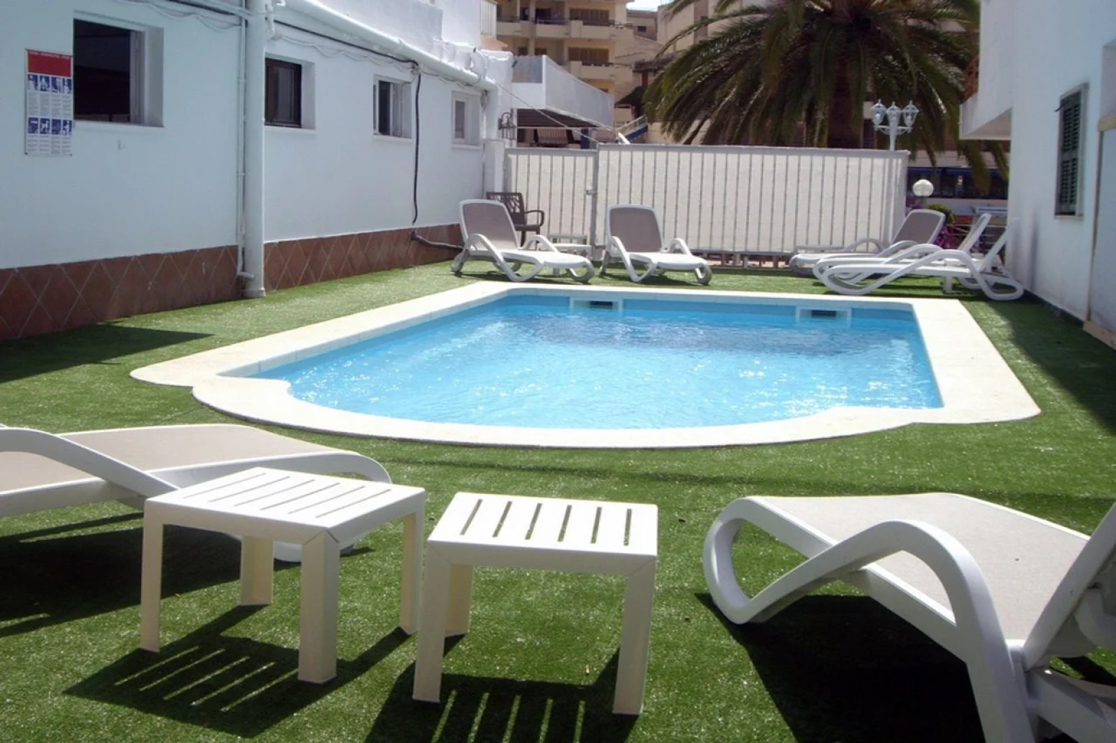 Hotel Es Nautico Suites