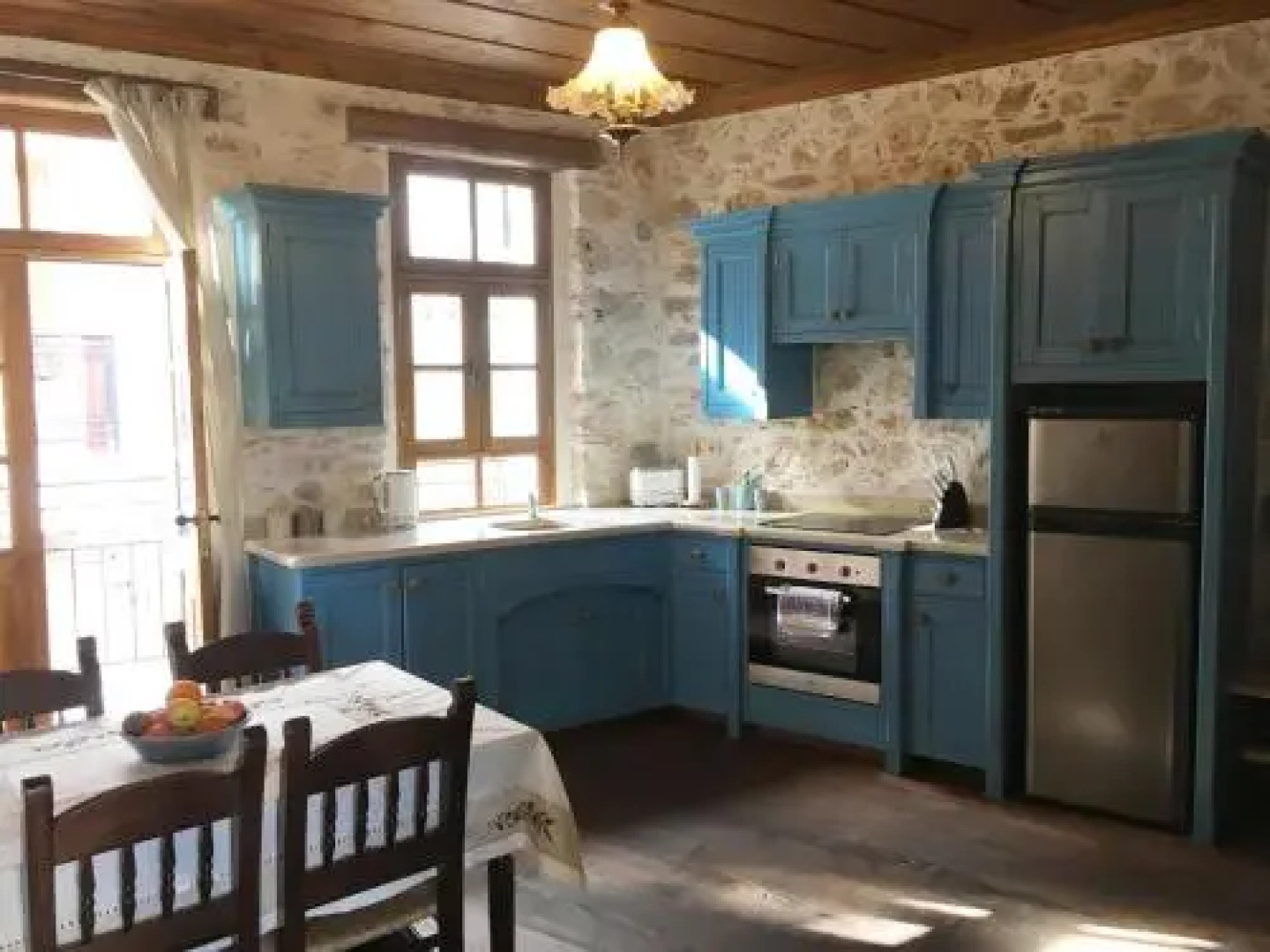 Villa Kamares Boutique Spa Apartments