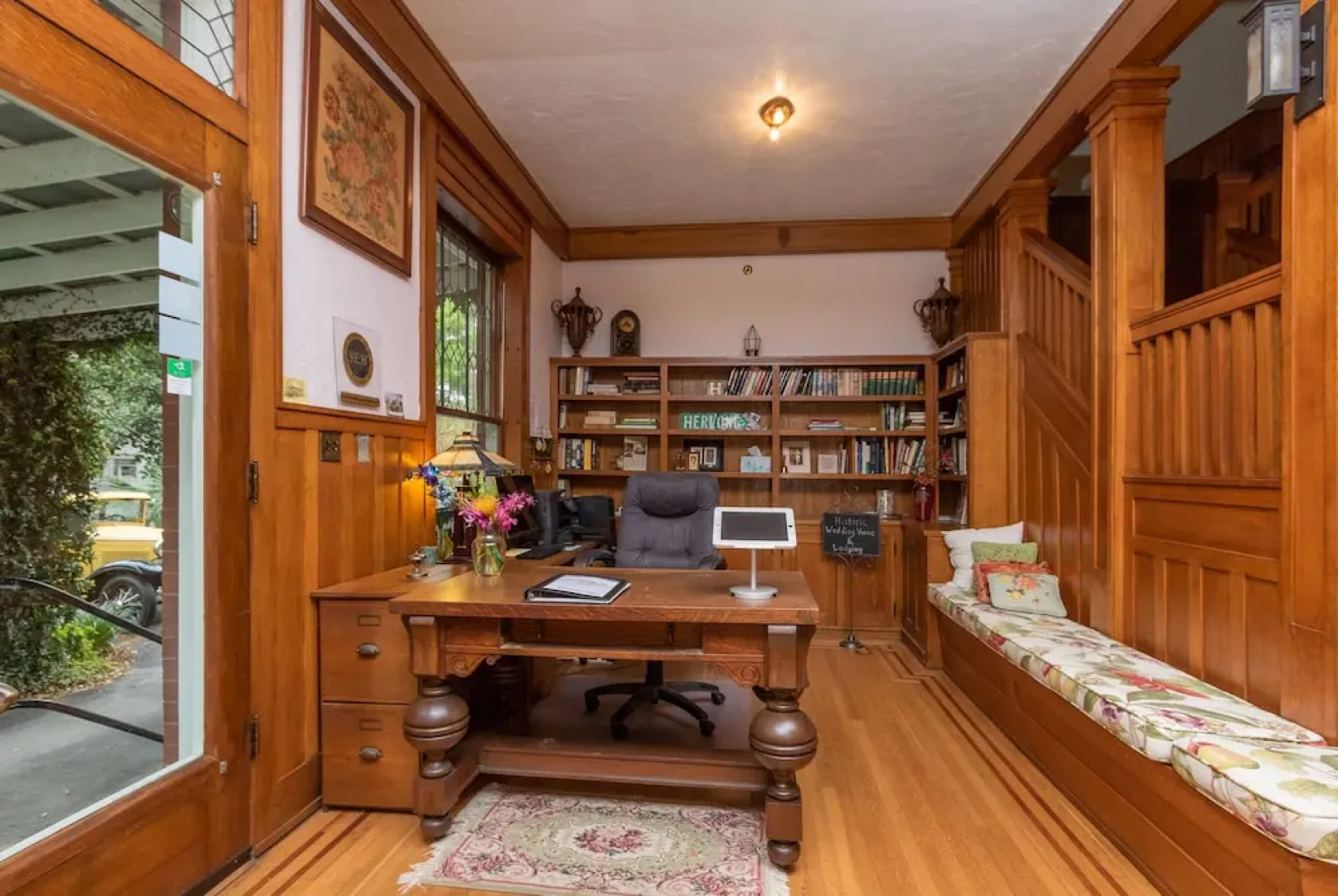 Herlong Mansion Bed & Breakfast