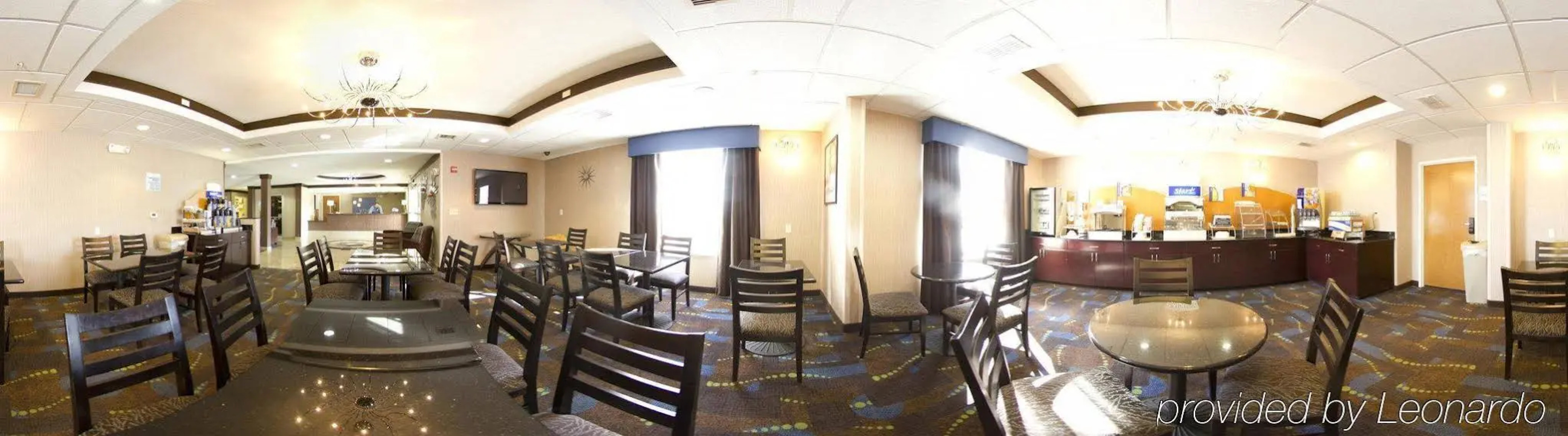 Holiday Inn Express Hotel & Suites Bastrop by IHG