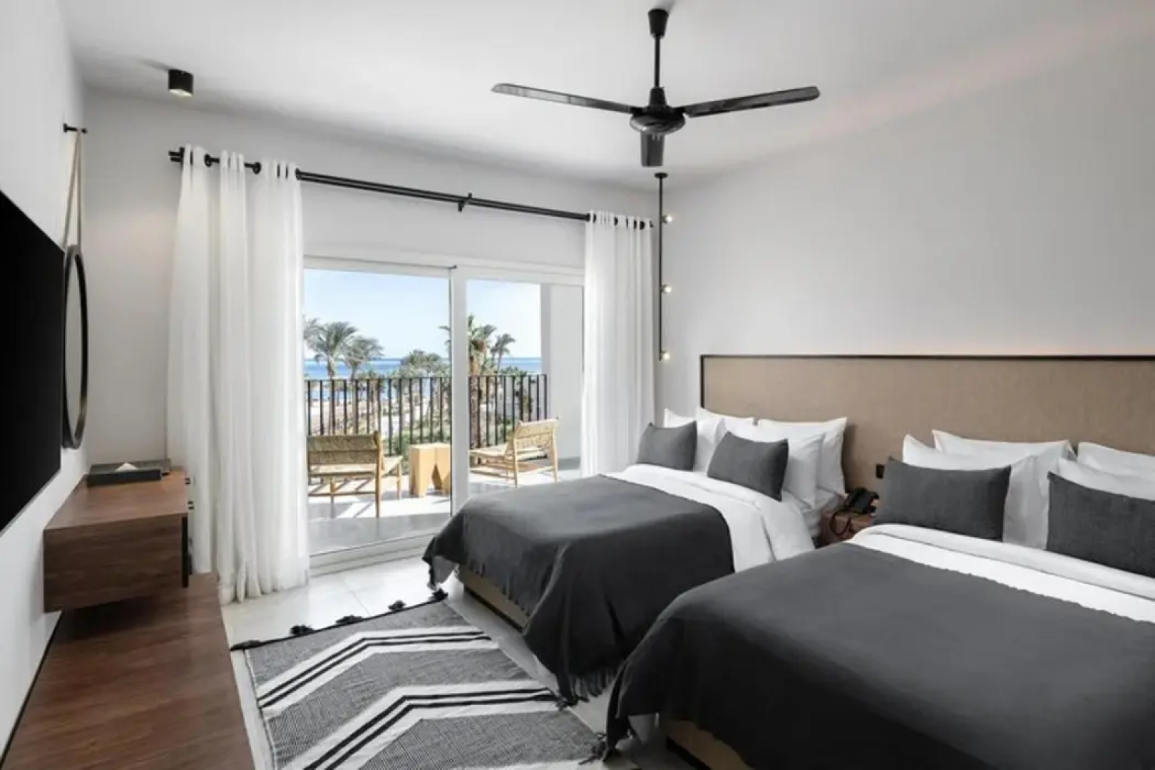 Serry Beach Resort
