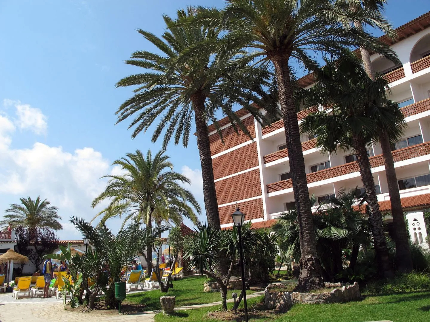 Отель 4R Gran Europe