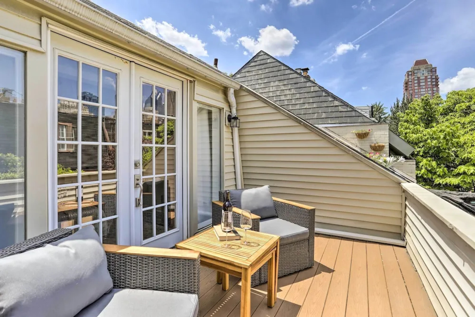 Central Philly Townhome w/ Patio & City Views!