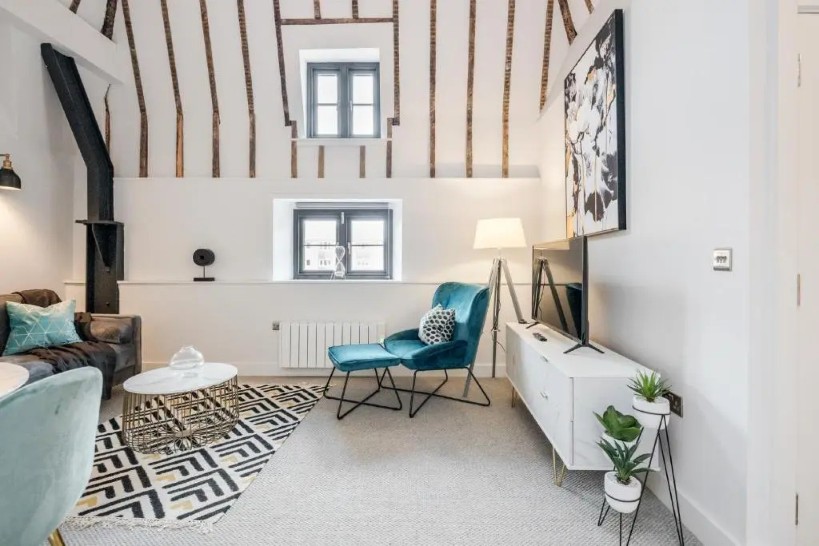 Stansted Airport Luxury Apartment Bishops Stortford Millars One Loft 3