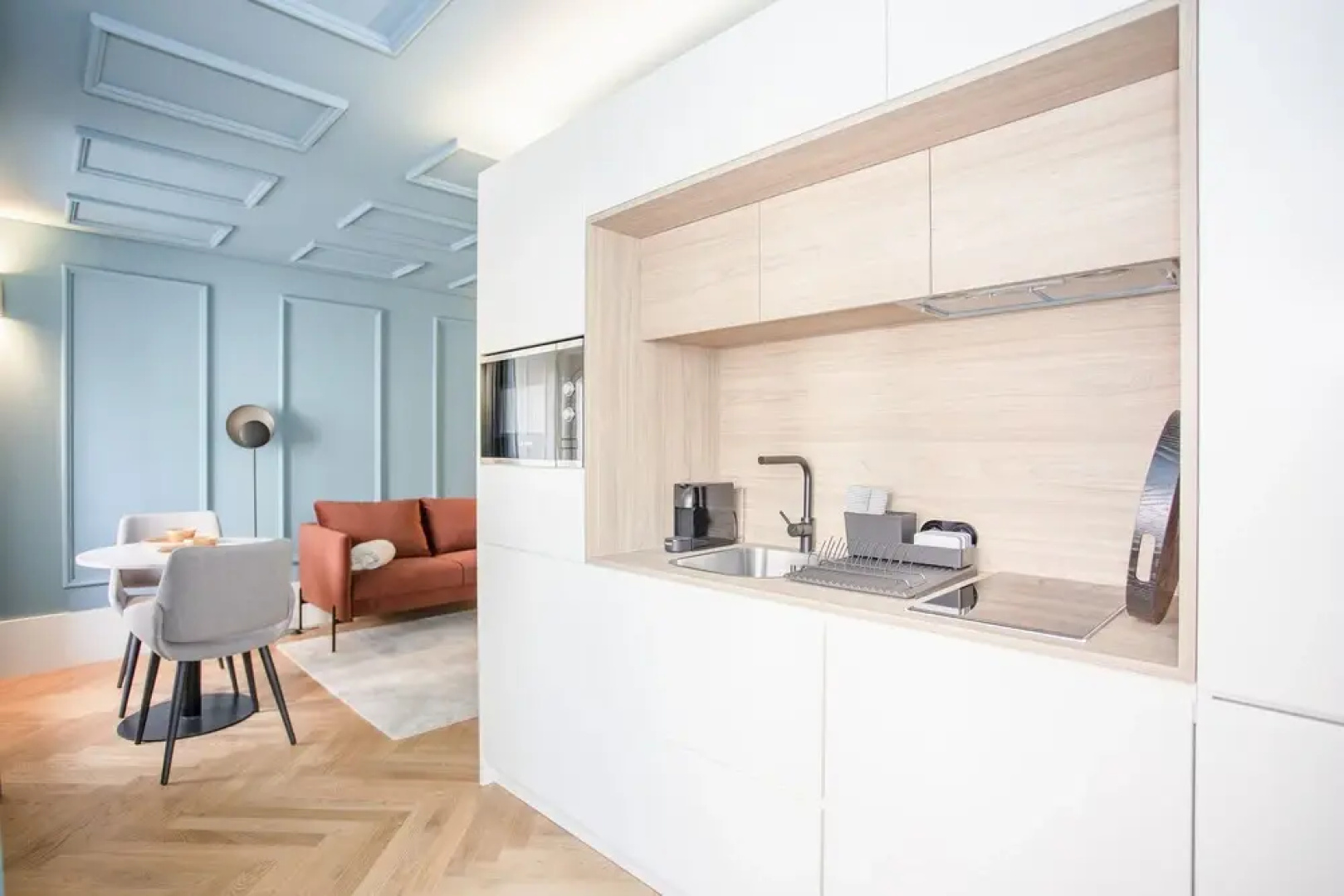 Ribeira Old Town Charming Flat w/ AC by LovelyStay