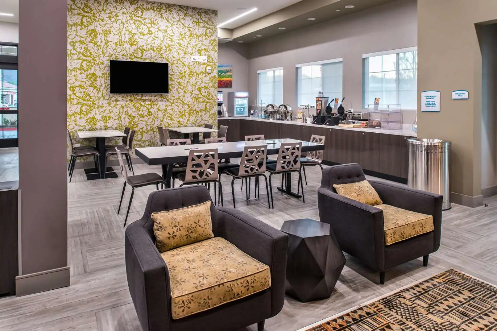 Best Western Plus Temecula Wine Country Hotel &Suites