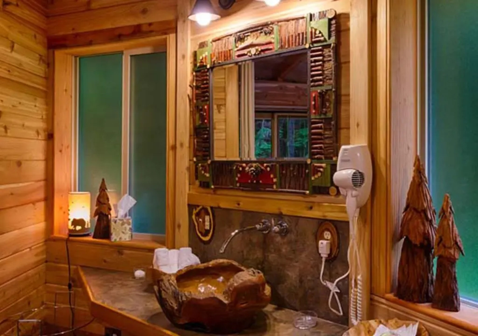 Stormking Hotel at Mt. Rainier