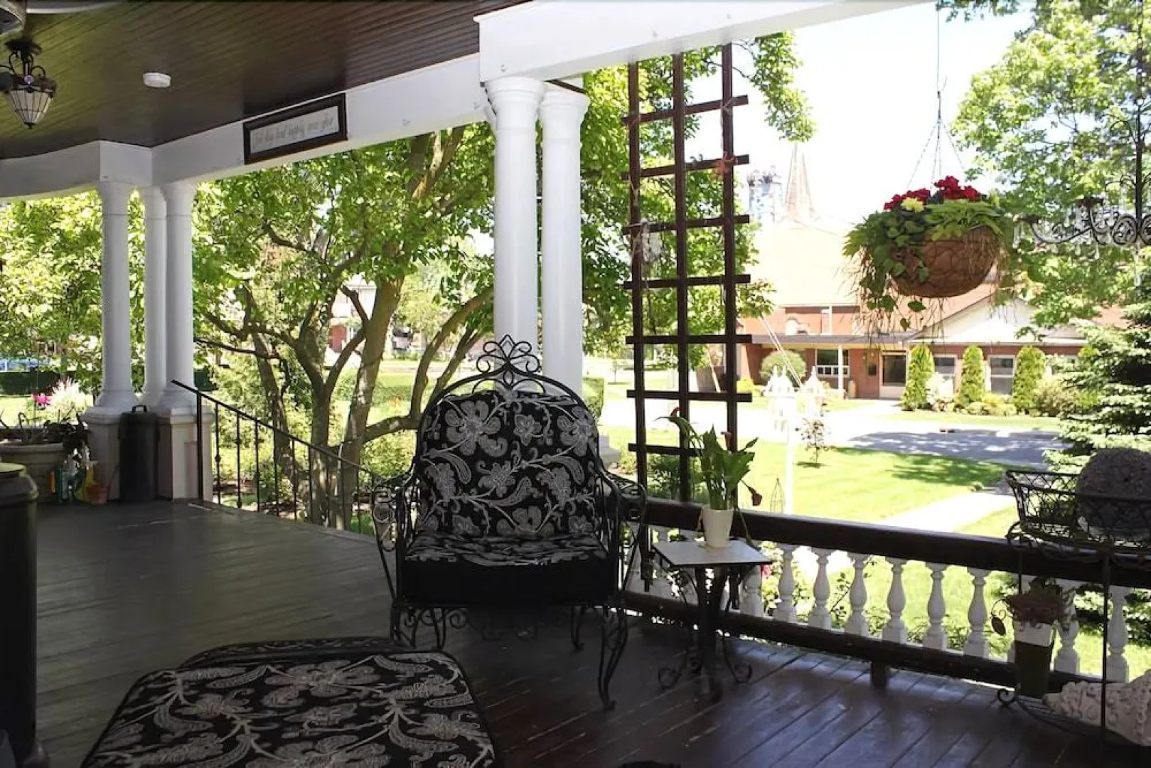 At Home B&B at Rose Manor by Elevate Rooms