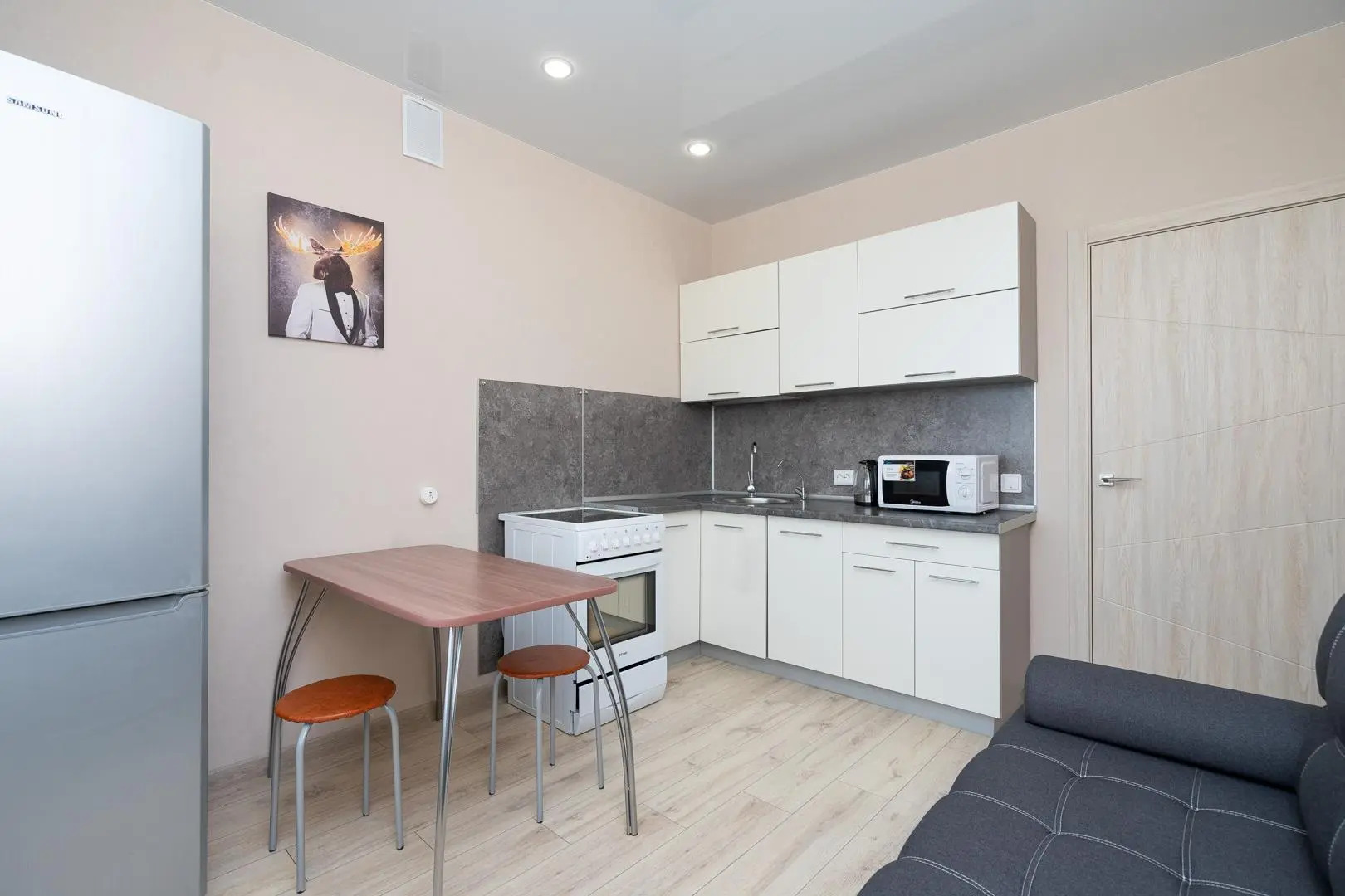 TimHouse (ТимХаус) на улице Портовая