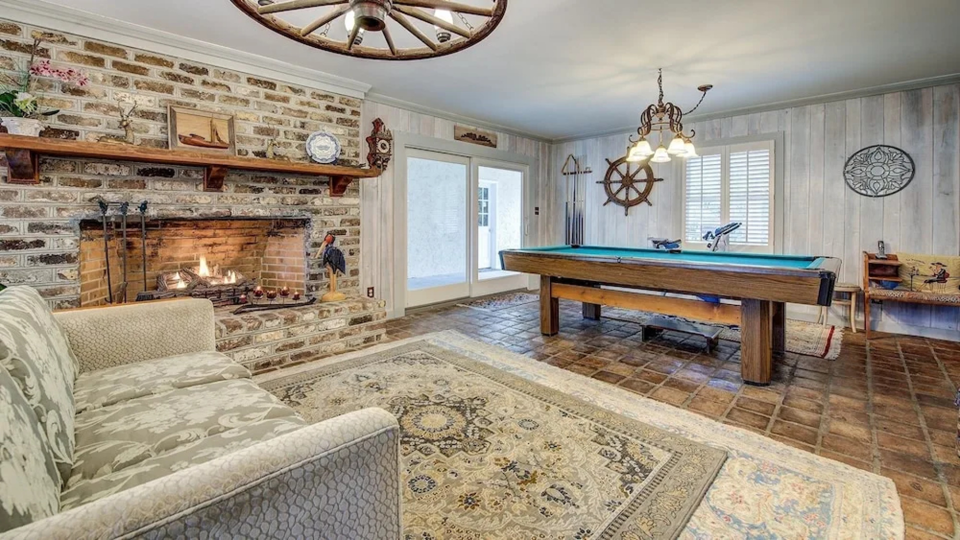 Relax And Enjoy This Idyllic Mull Cottage - Just Steps To The Beach! 6 Bedroom Home by Peace Vacations