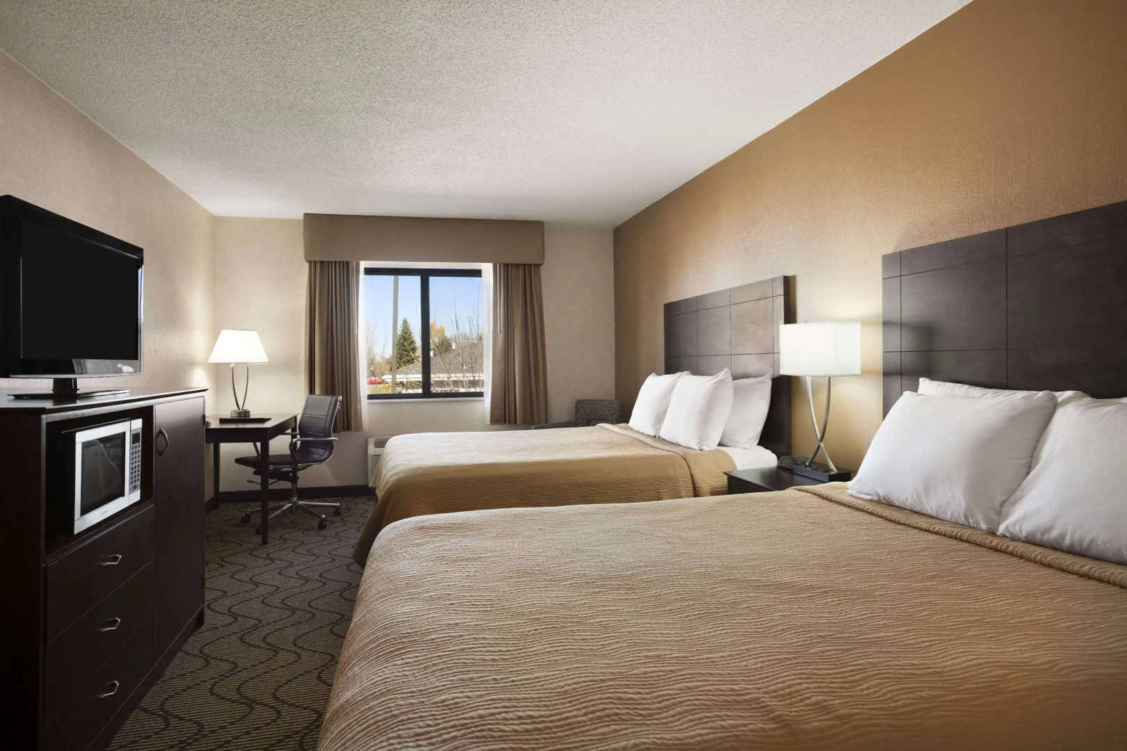 Days Inn by Wyndham Grand Forks Columbia Mall