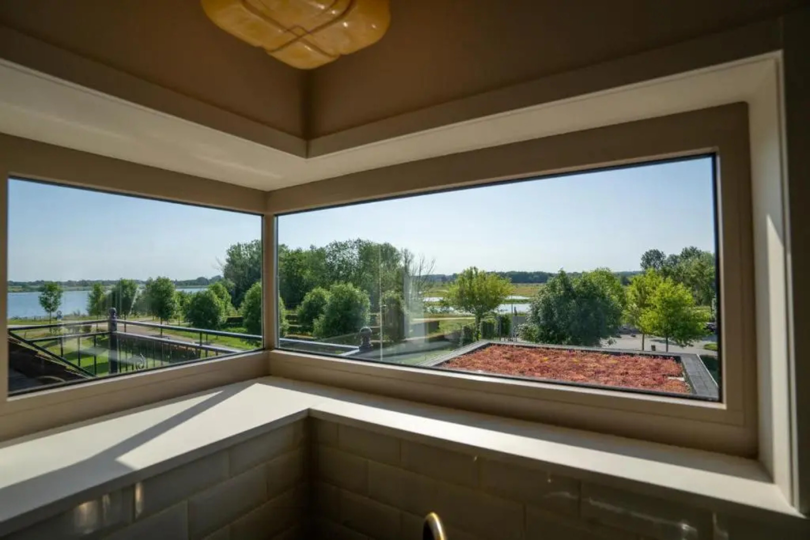 Tussen Hemel en Maas