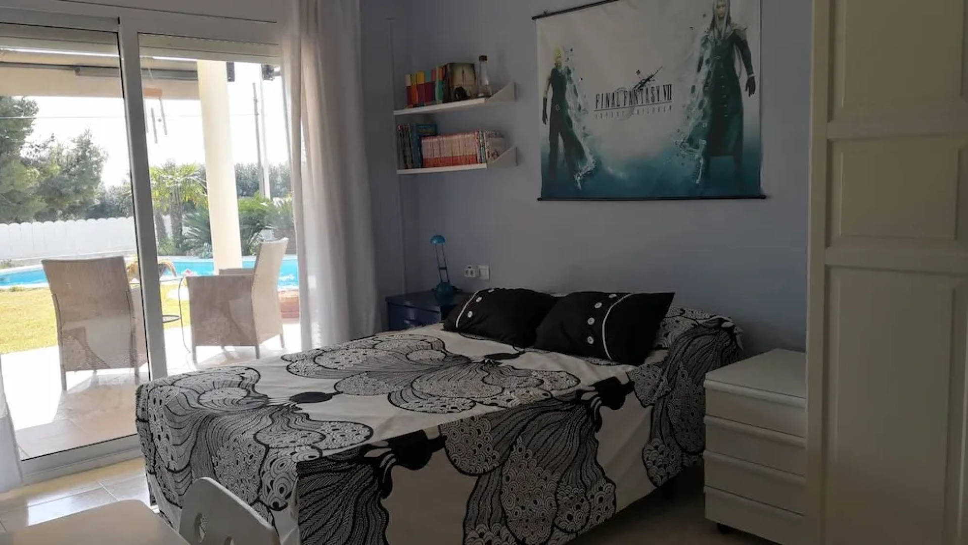 Villa familiar buhardilla piscina y BBQ