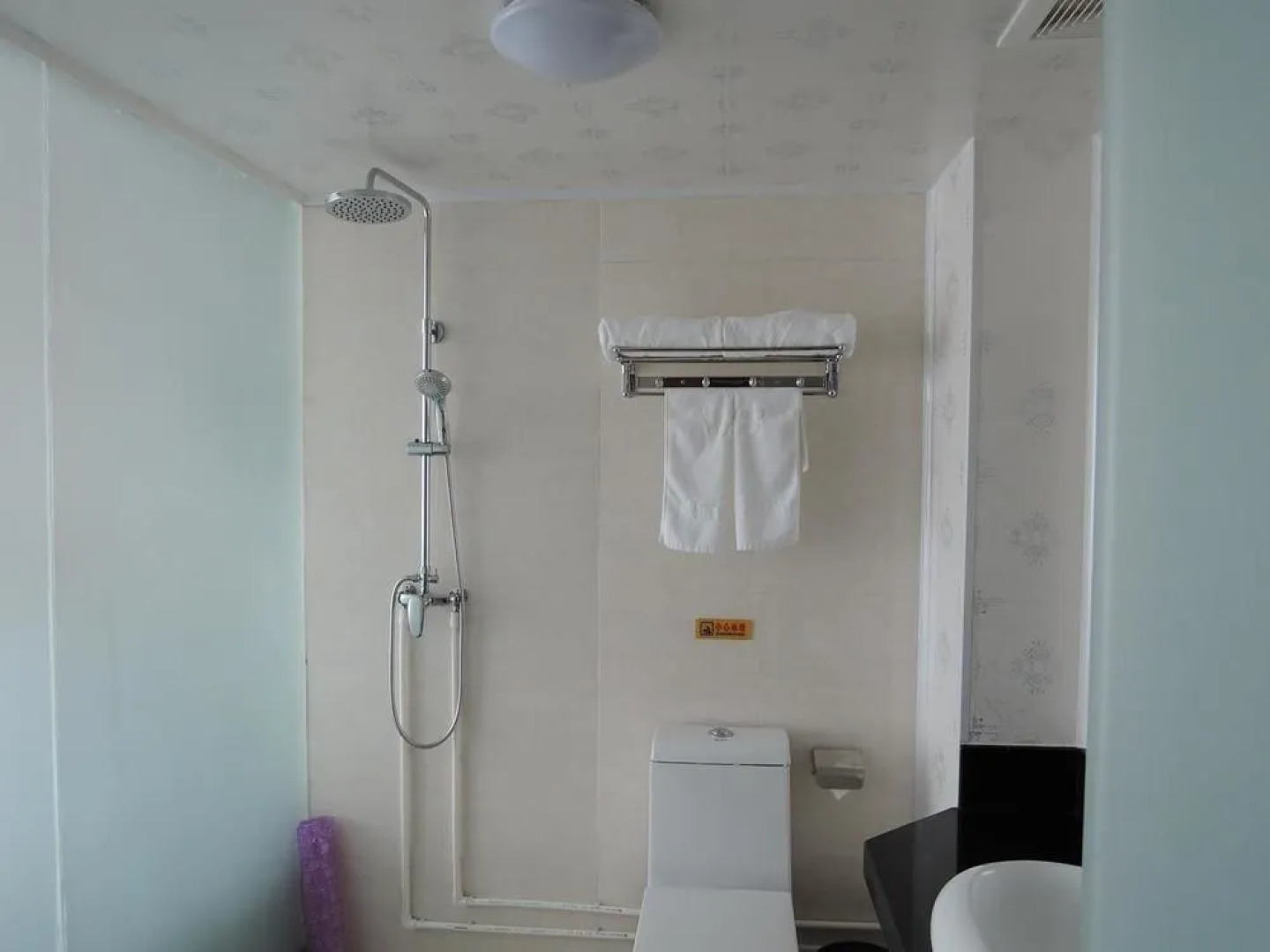 Taiyuan Weibao Business Hotel