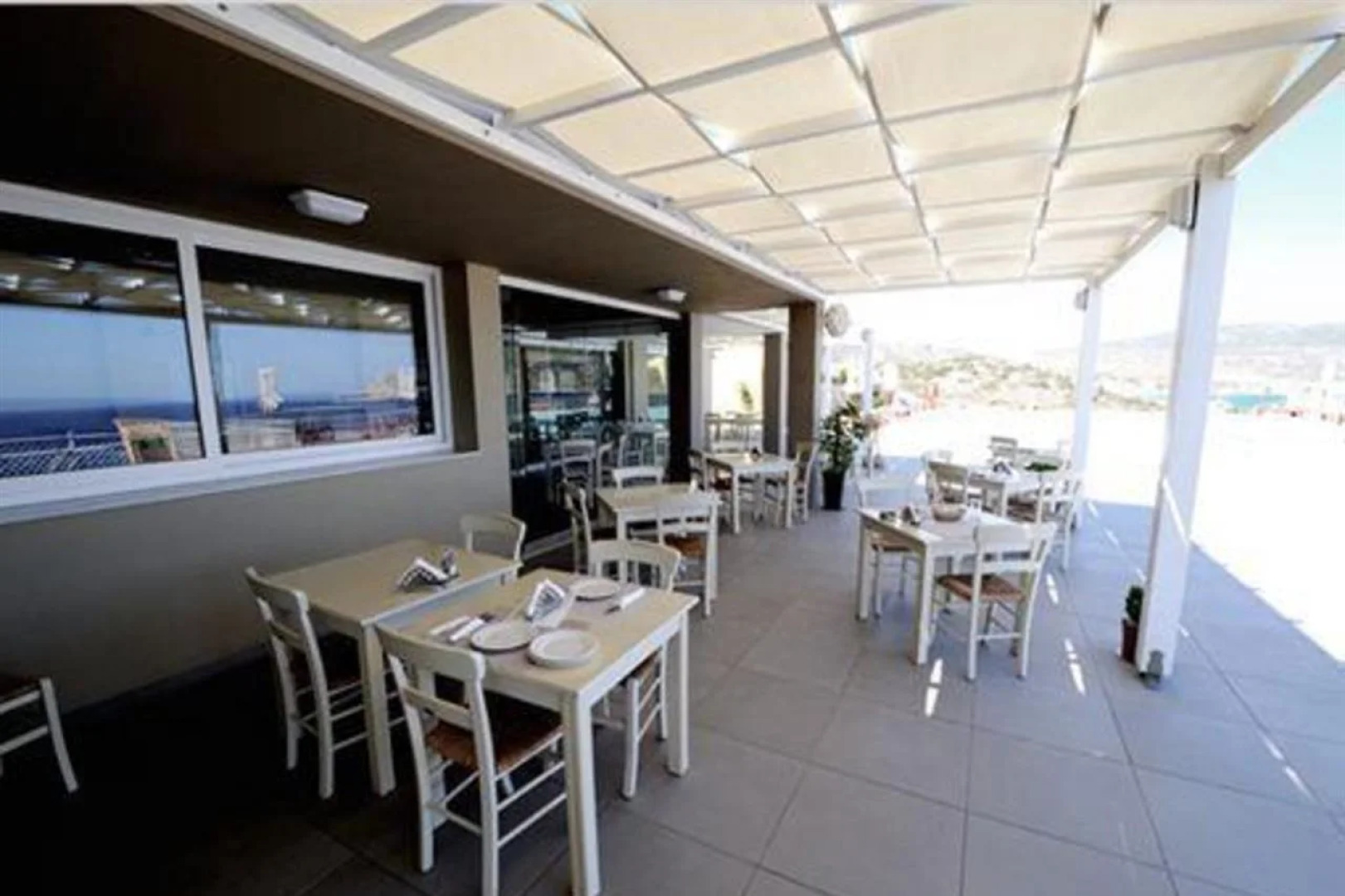 Apolis Beachscape Hotel