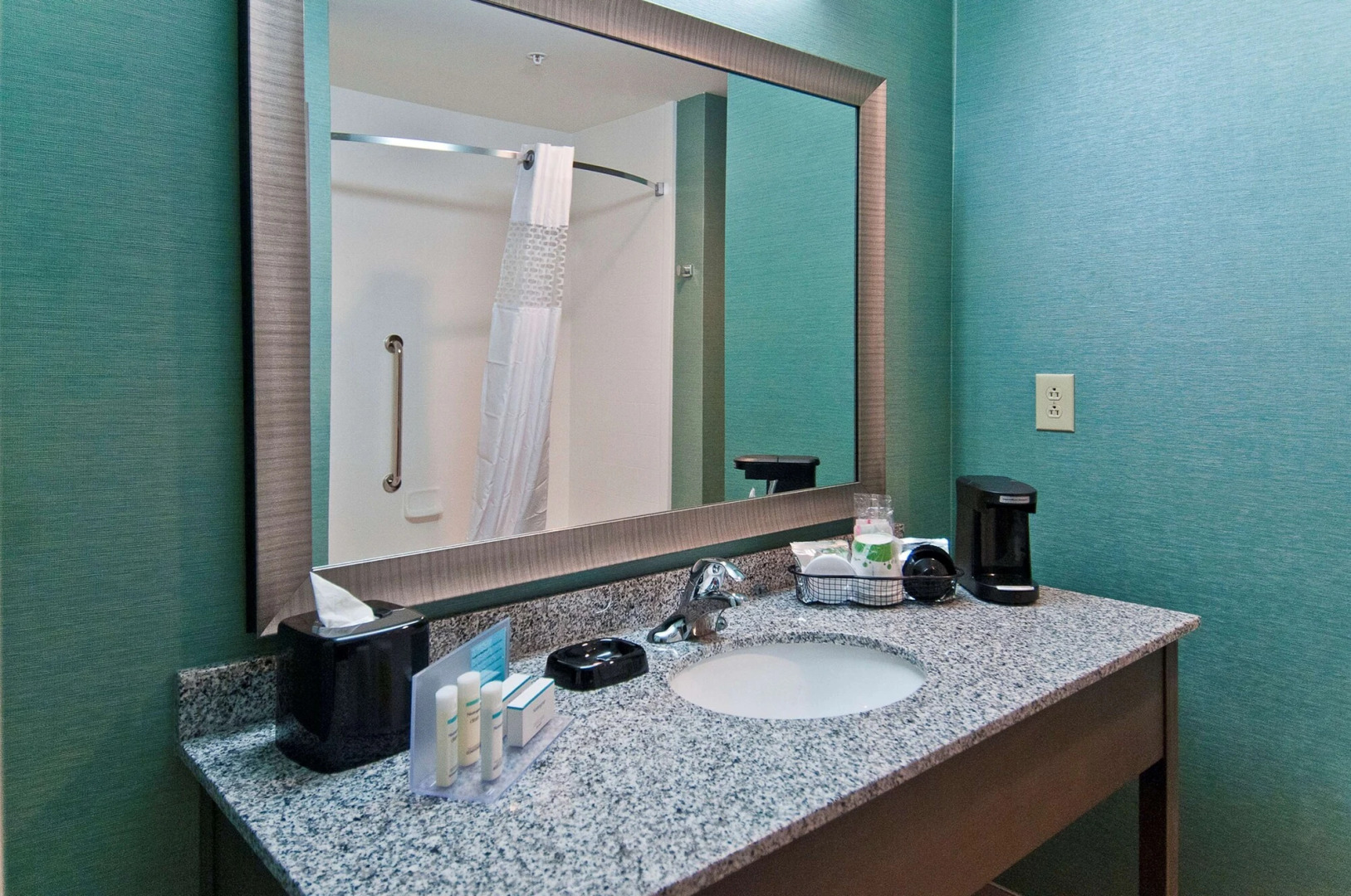 Hampton Inn & Suites Pensacola/I-10 Pine Forest Road