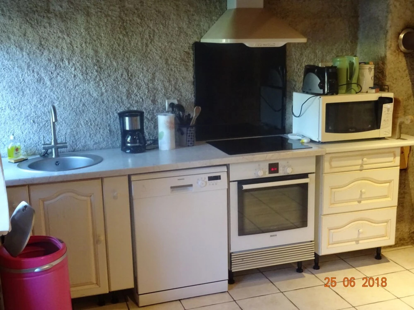 La Petite Maison Dans Les Prés