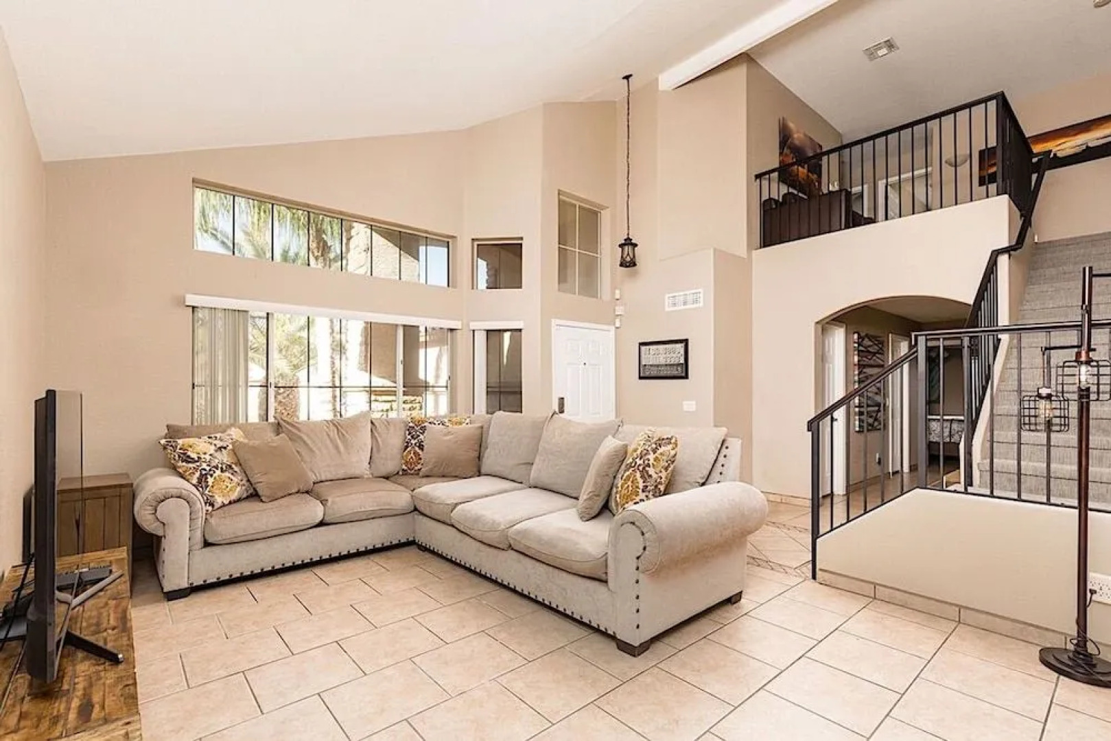 Piute Palace 5BR by Casago