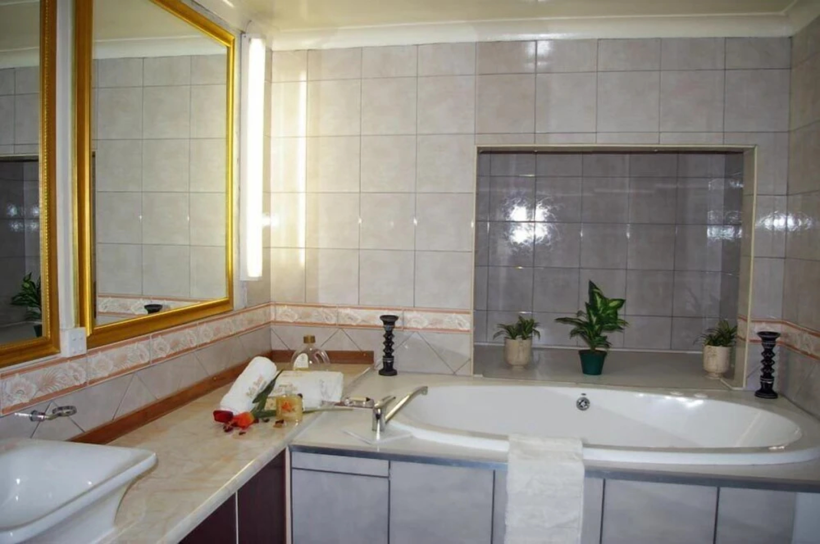 Bella Bonnie Guest House