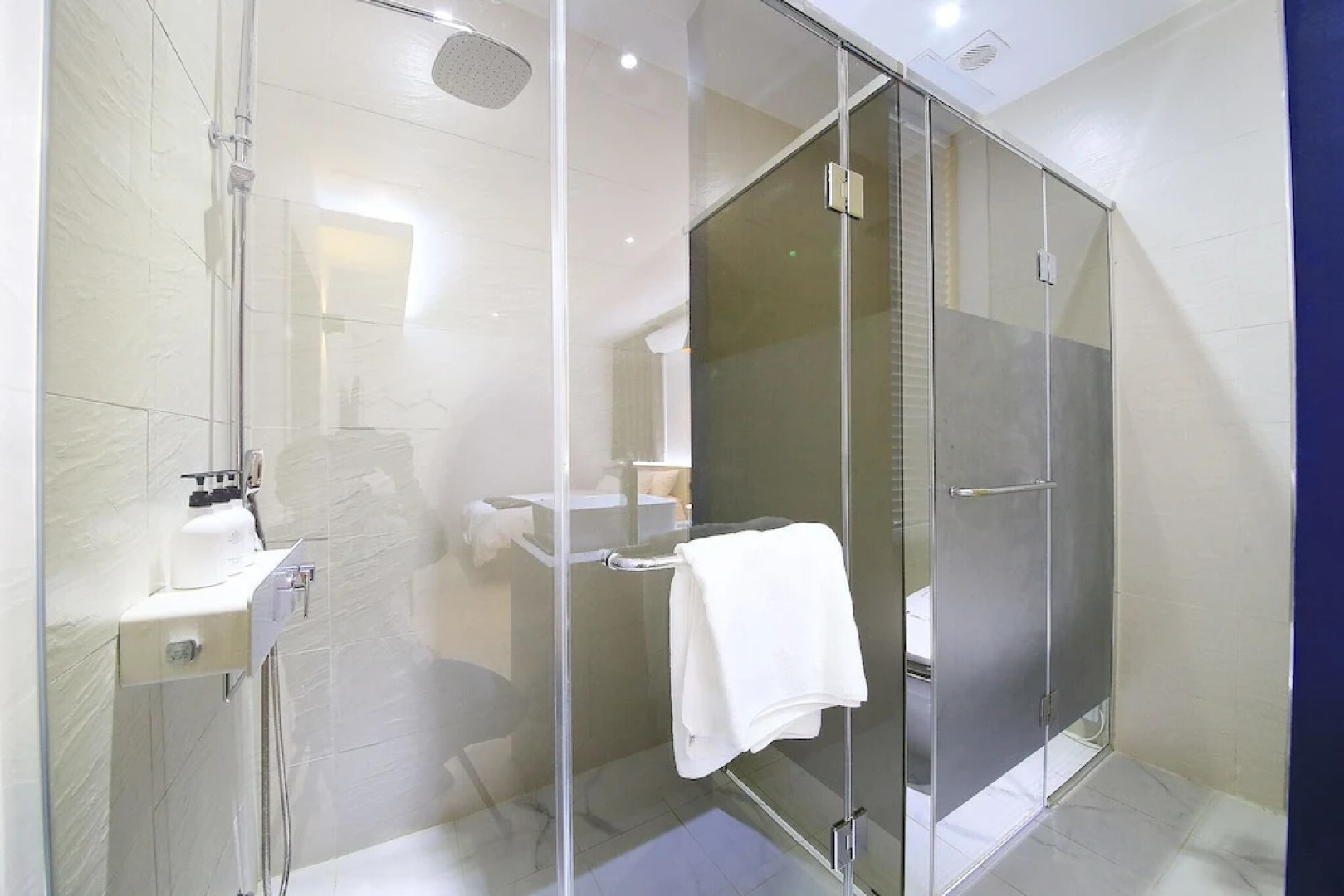 Indeokwon Brownstone