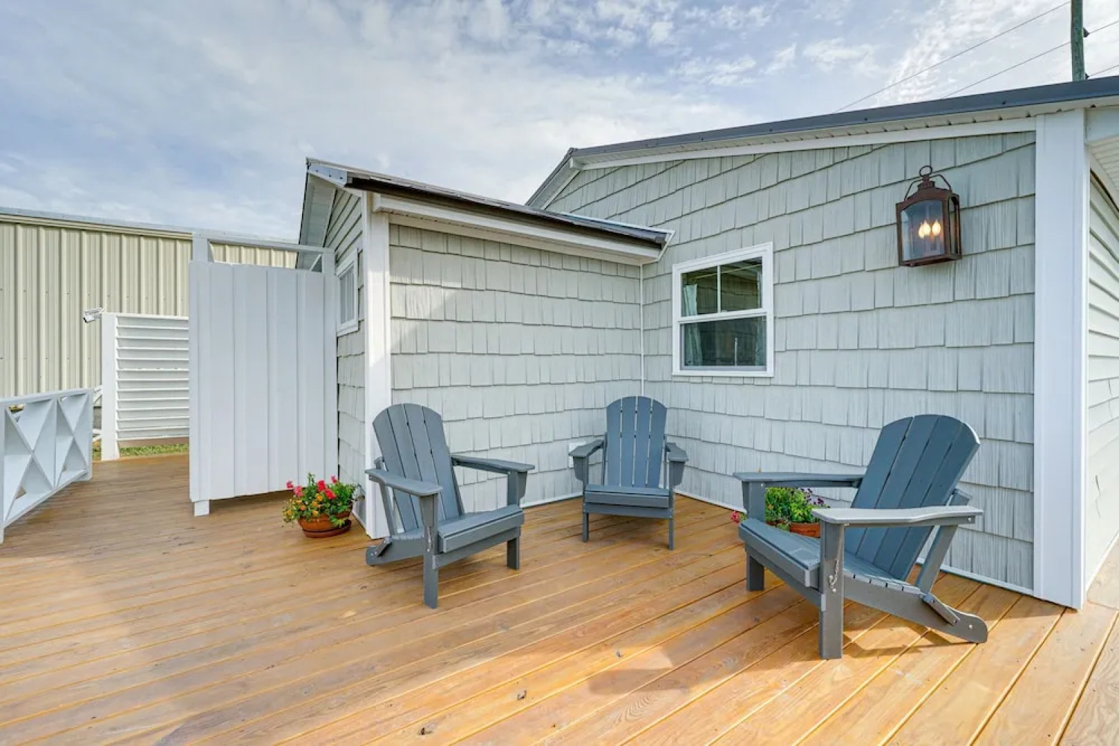 Vintage Surf City Cottage - 132 Steps to Beach!