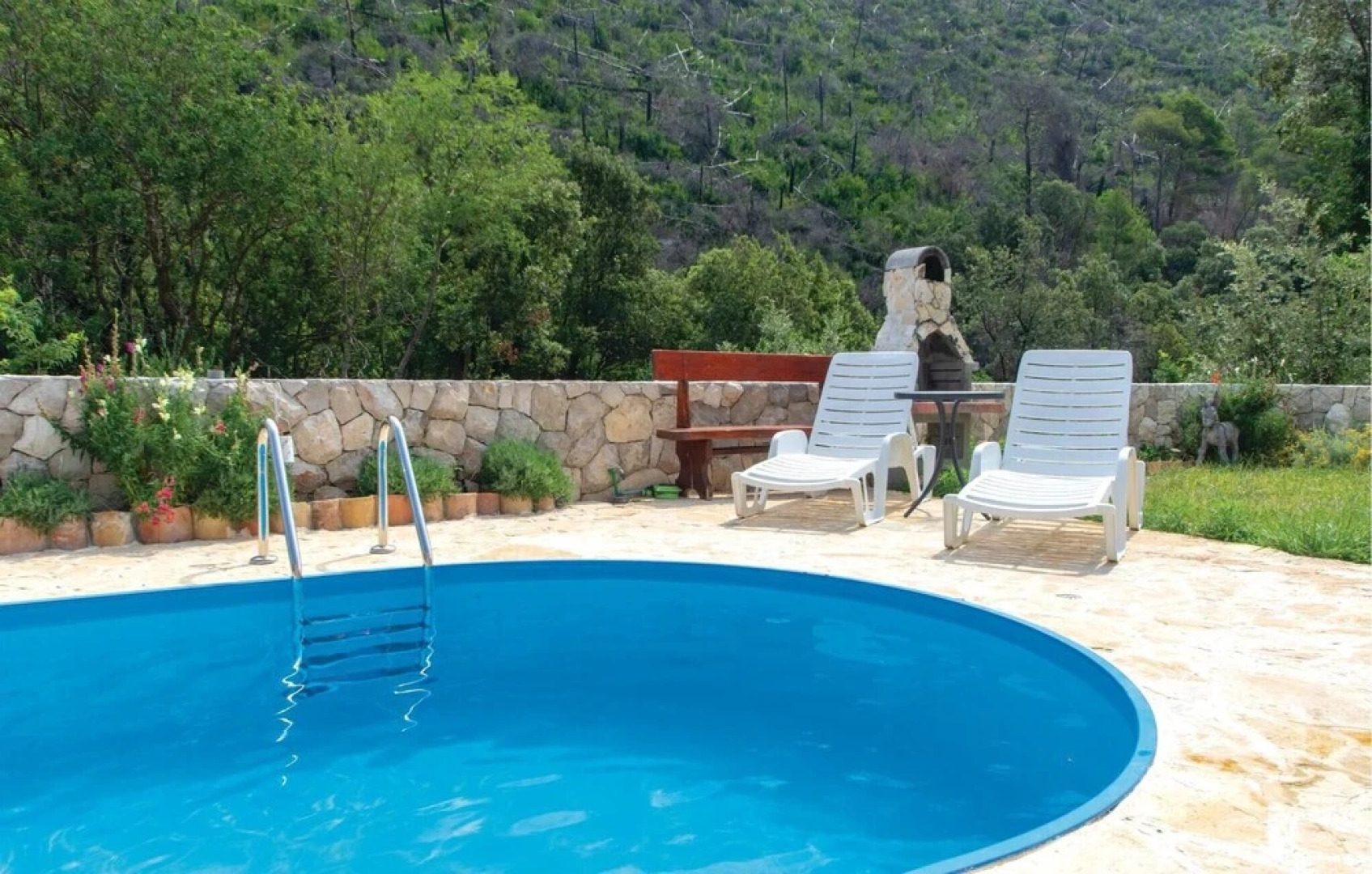 Beautiful Home in Trstenik With Wifi and 2 Bedrooms