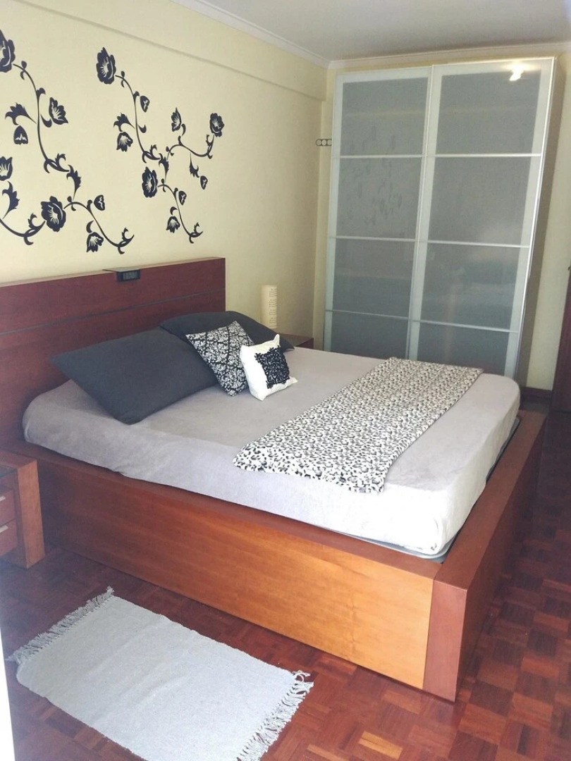 Apartment With 3 Bedrooms in Queluz, With Wonderful City View, Balcony