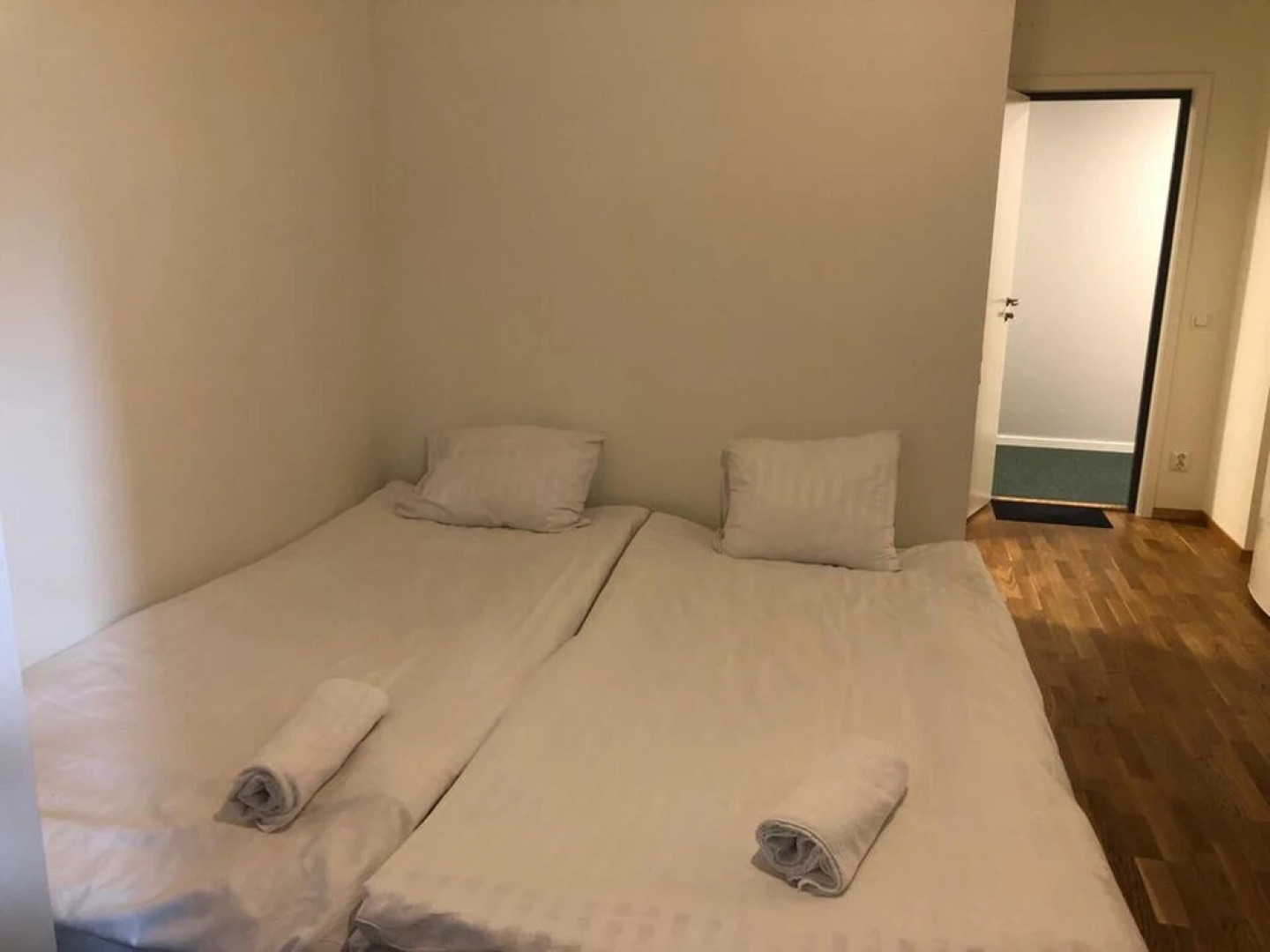 Häggvik 1-2 Bed Apartment in Sollentuna